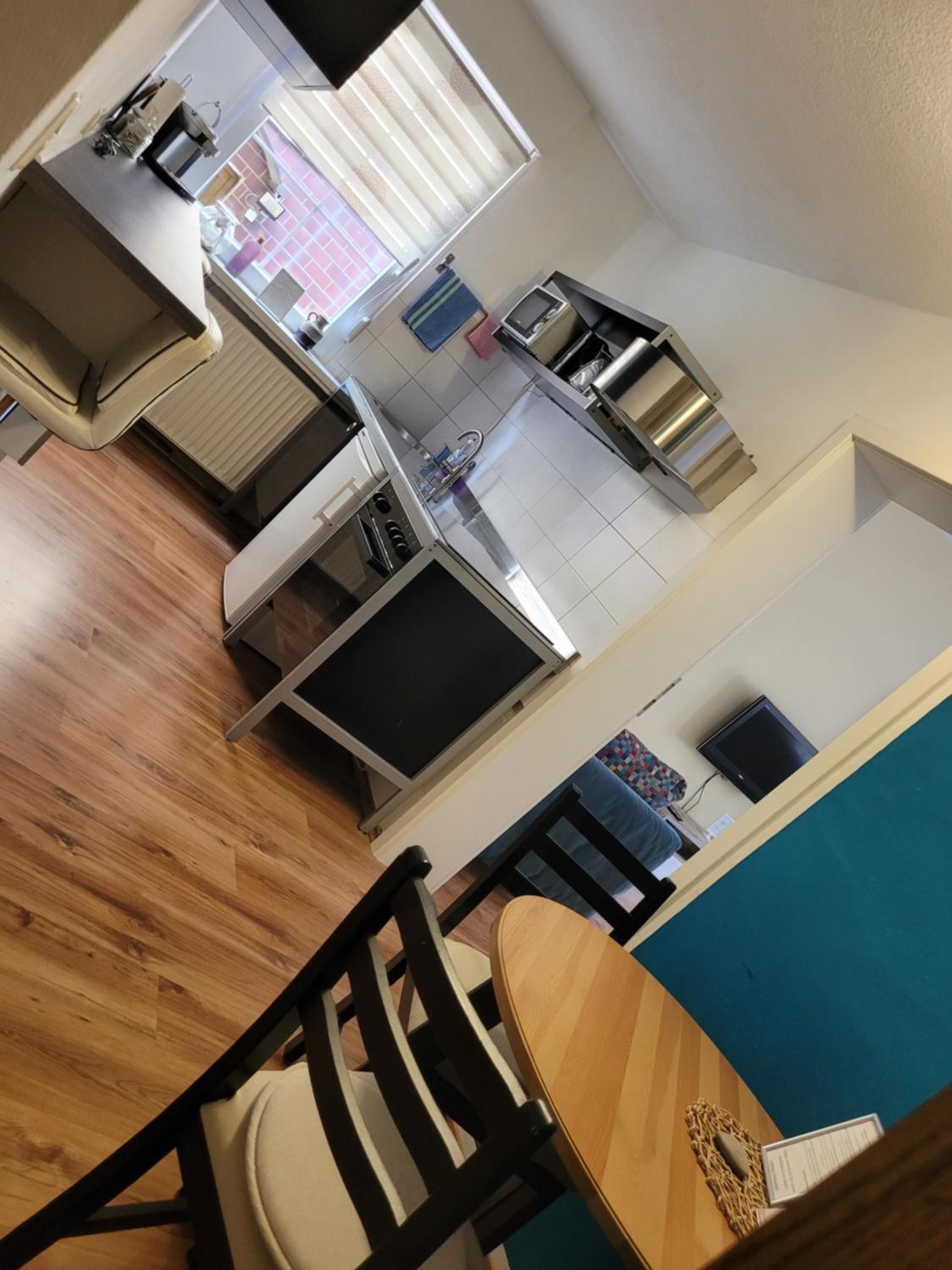 Apartment photo 2
