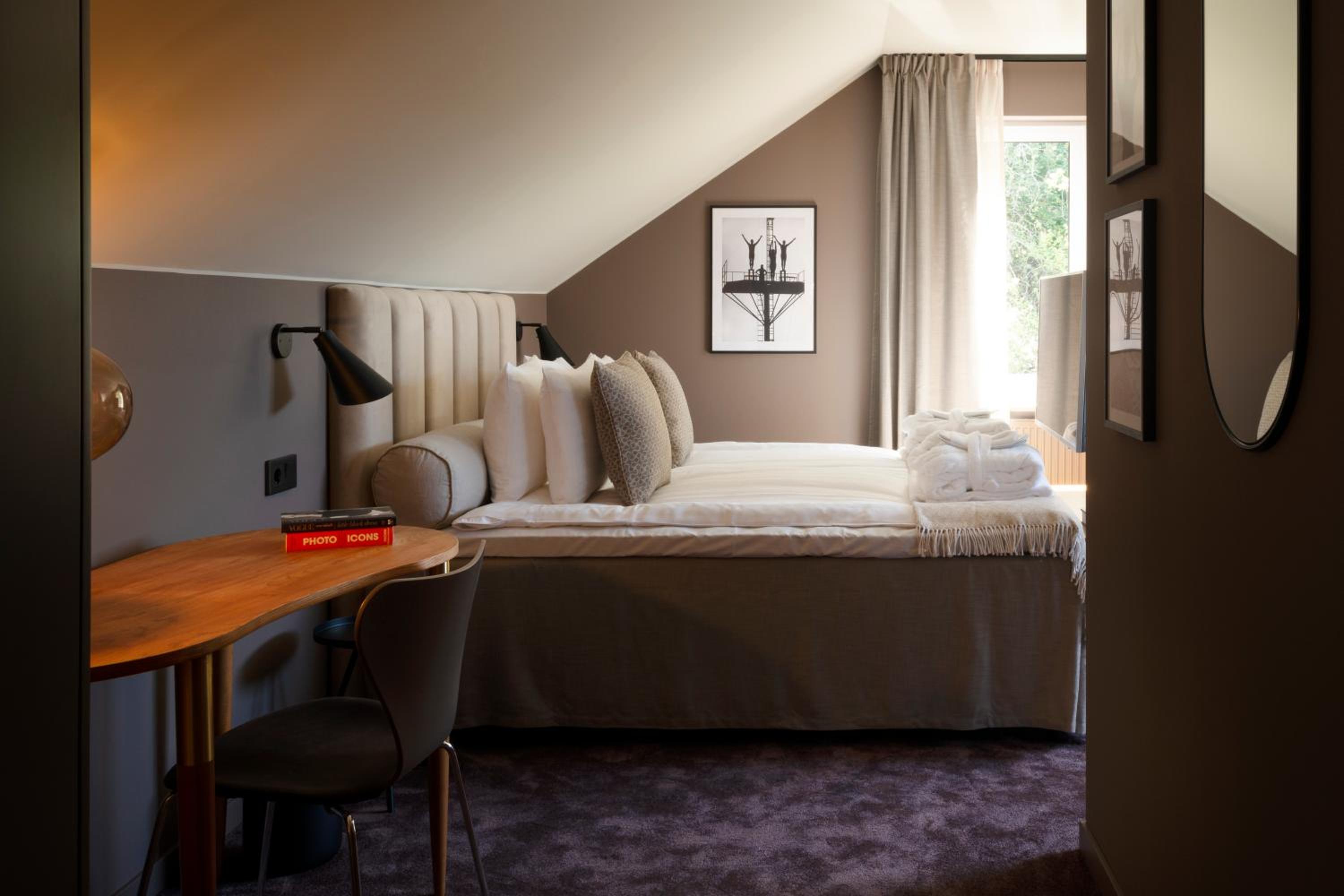 Junior Suite (Excluding Spa) photo 3