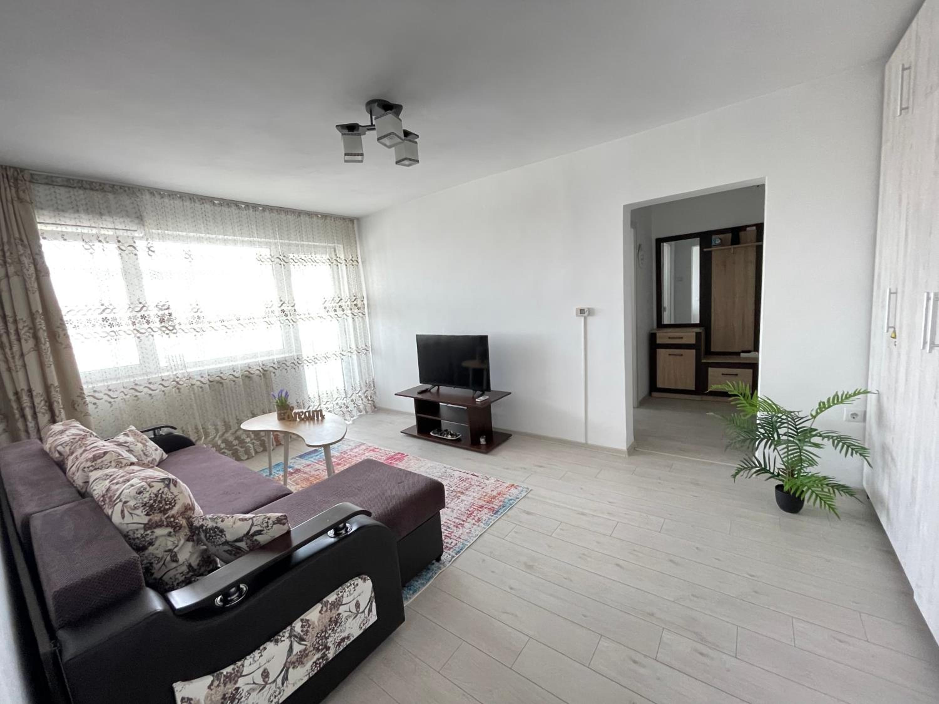 One-Bedroom Apartment - Photo 13