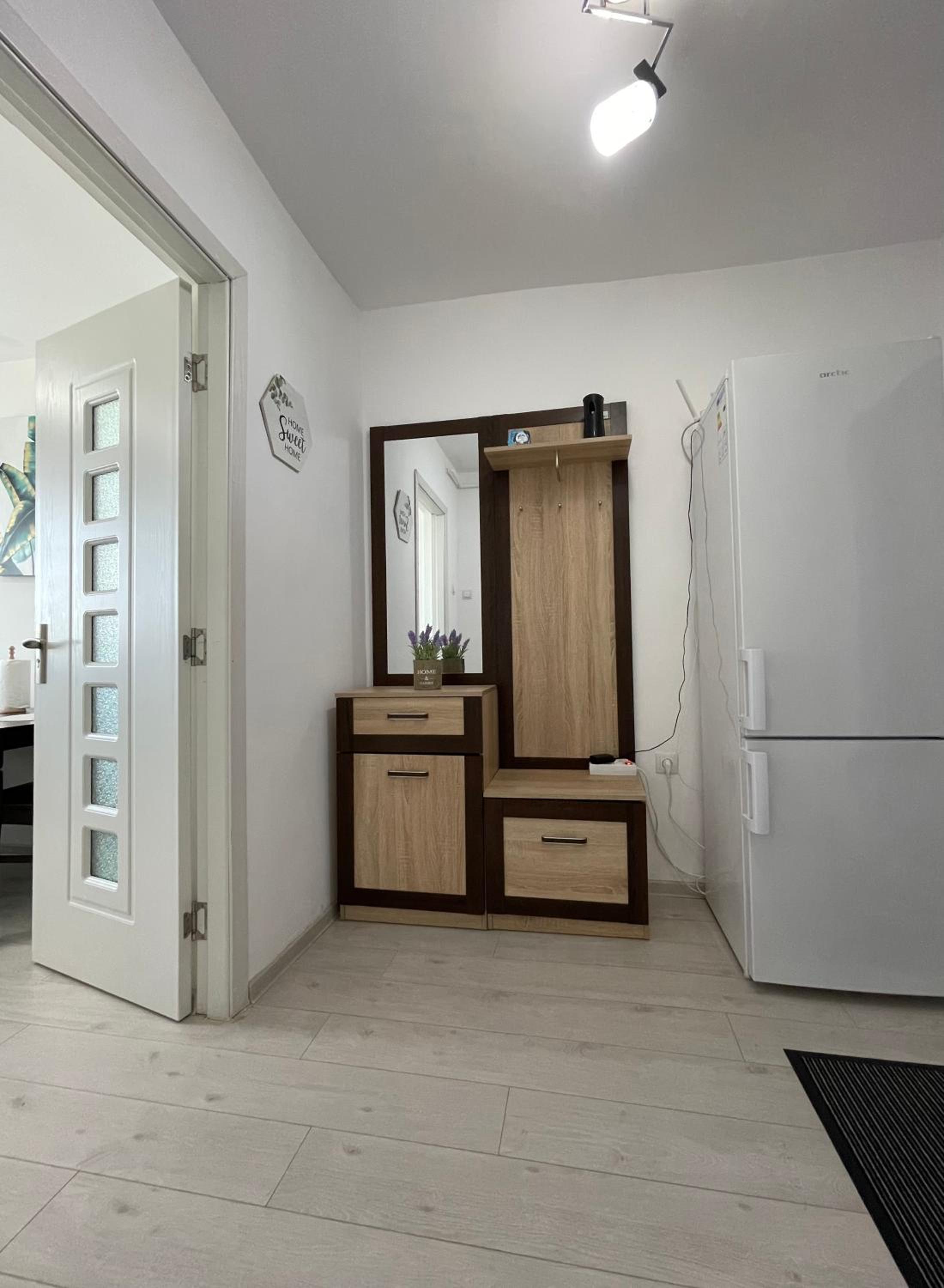 One-Bedroom Apartment - Photo 14