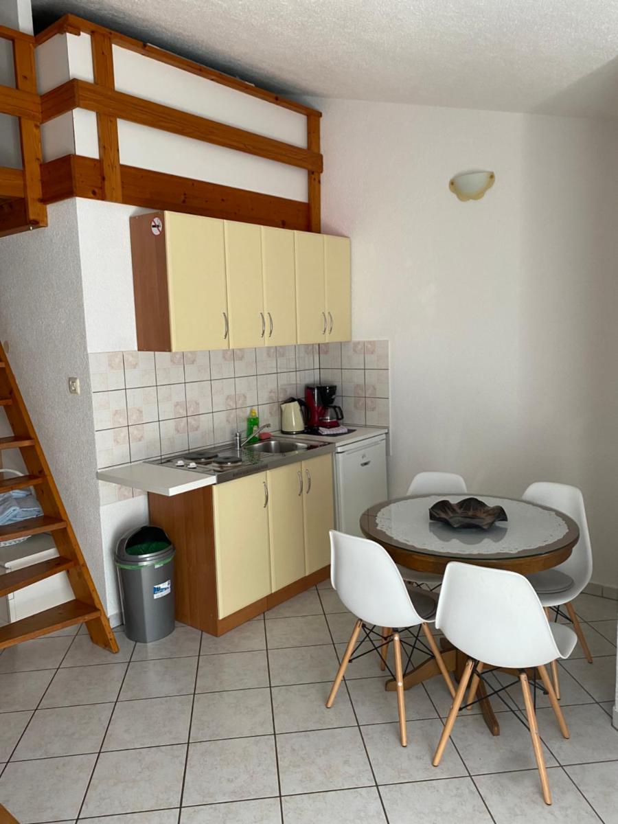 Duplex Two-Bedroom Apartment photo 3