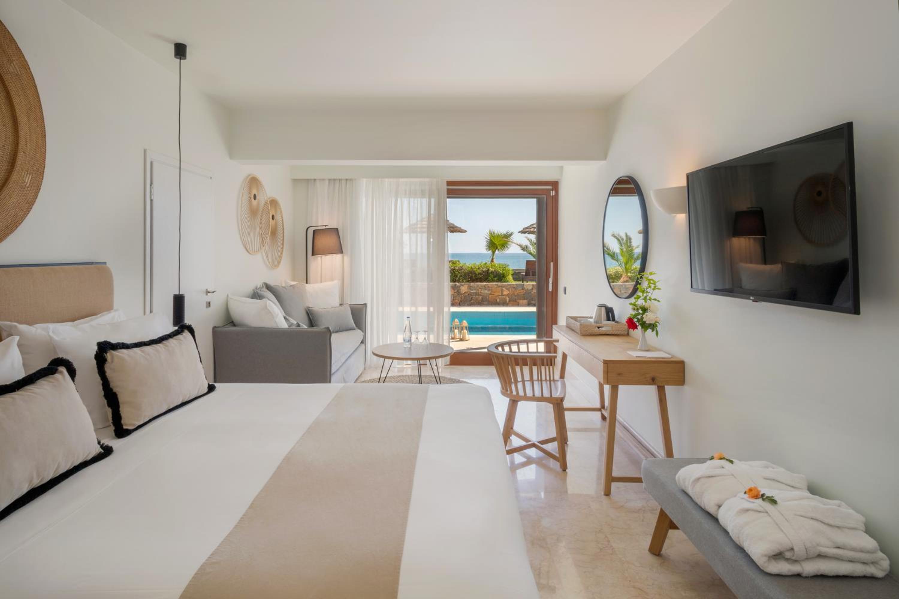Suite with Private Pool