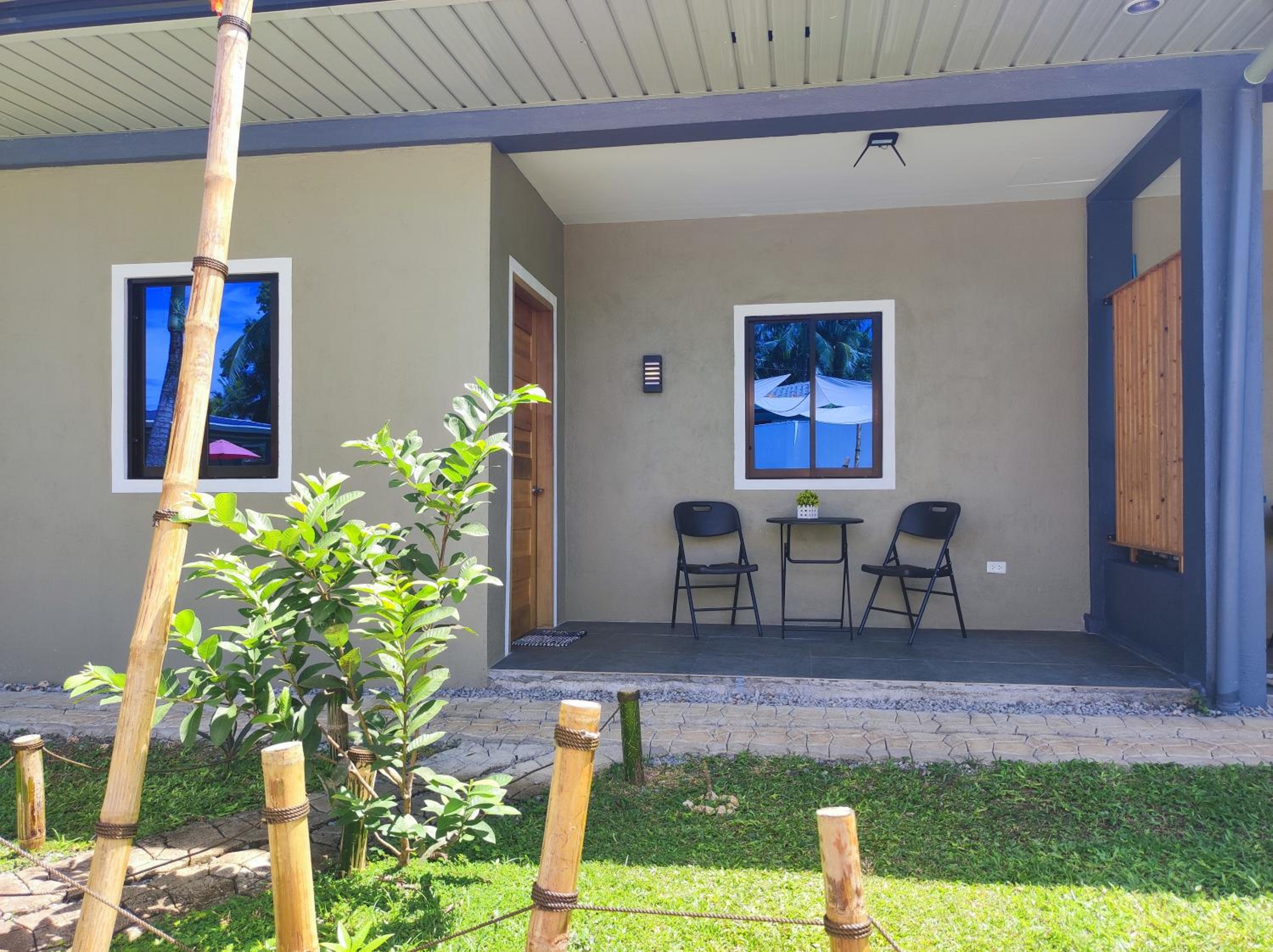 Family Room - Photo 24