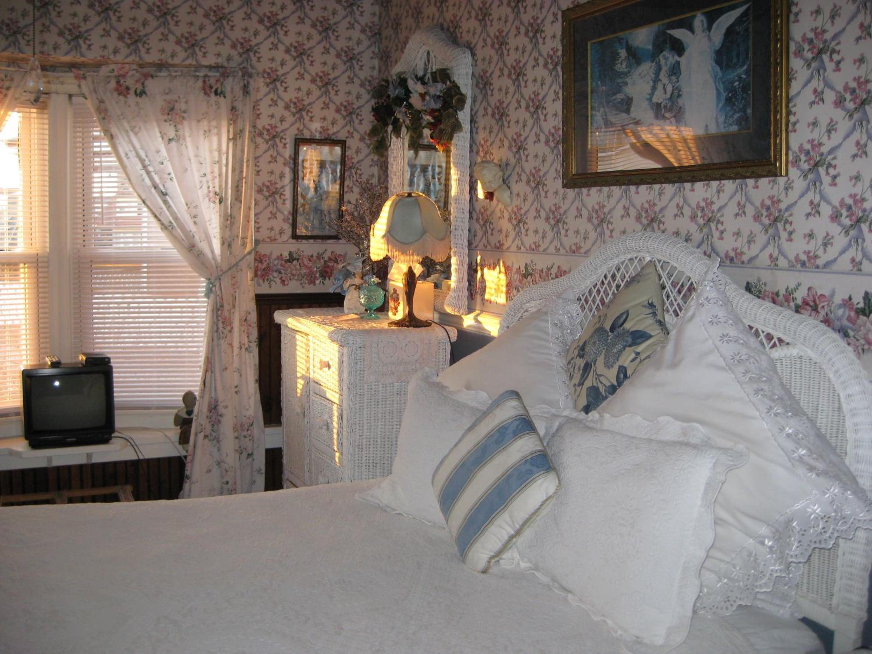 Town View Queen Room photo 2