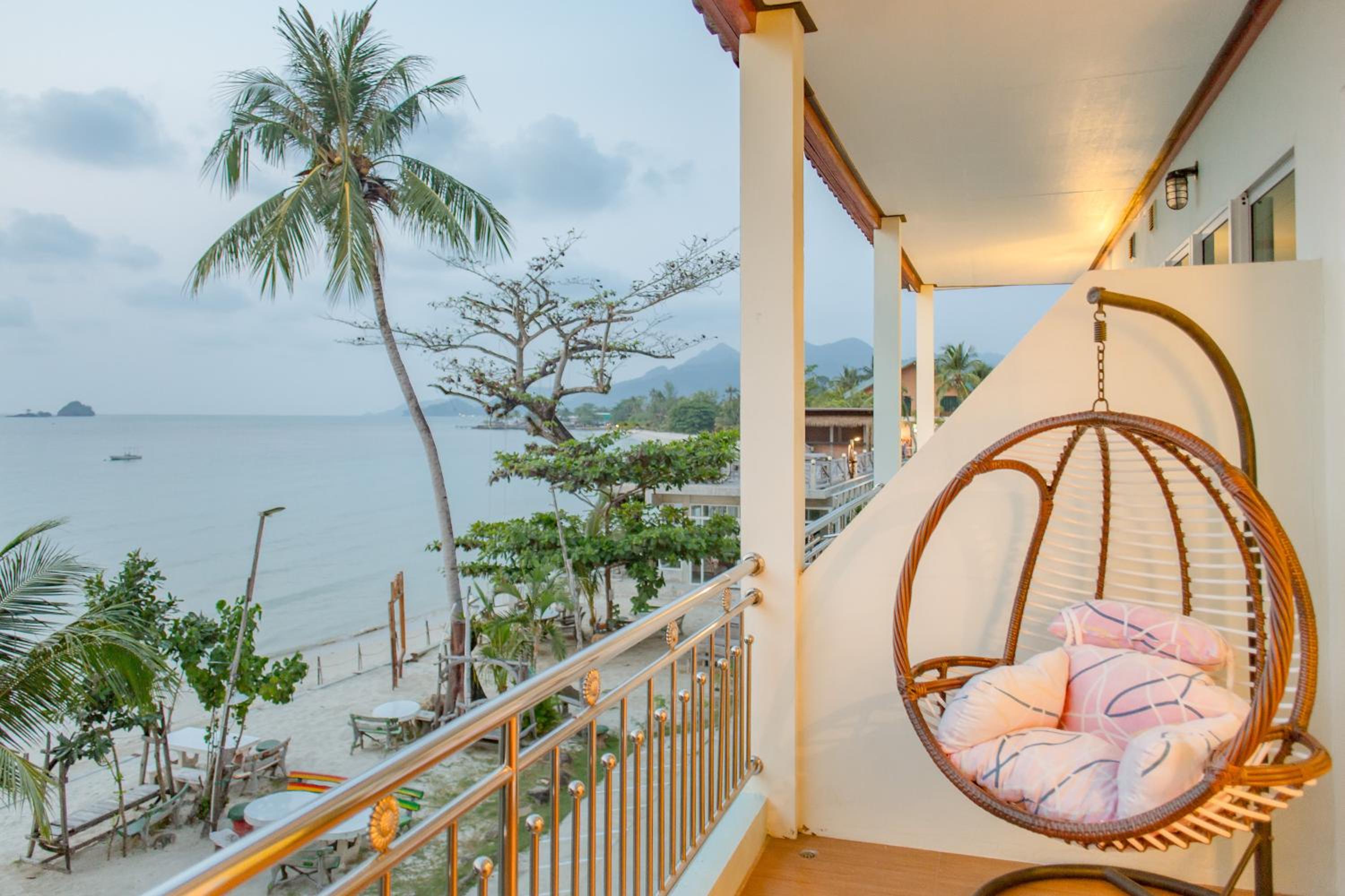 Double Room with Balcony and Sea View