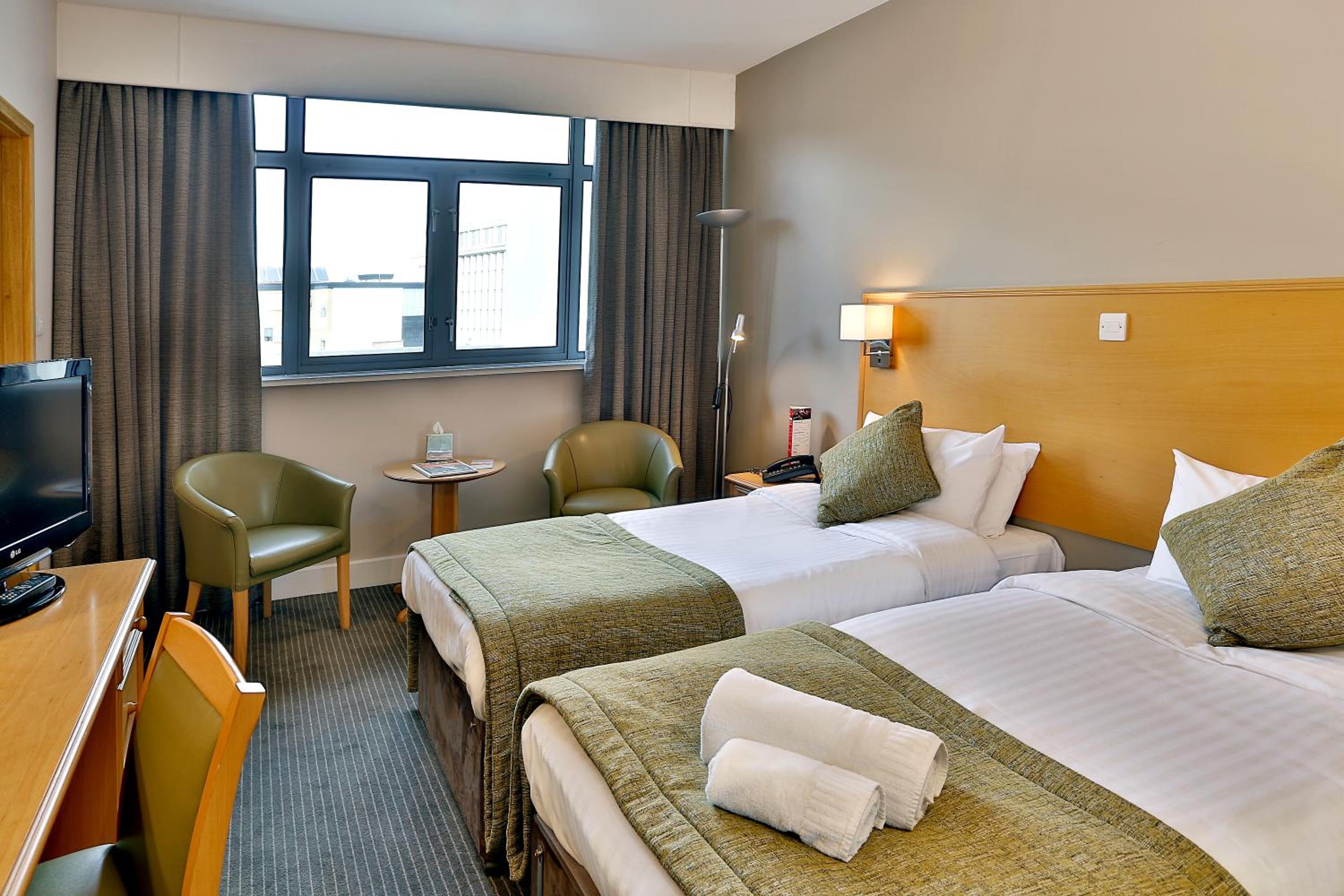 Twin Room - Photo 1