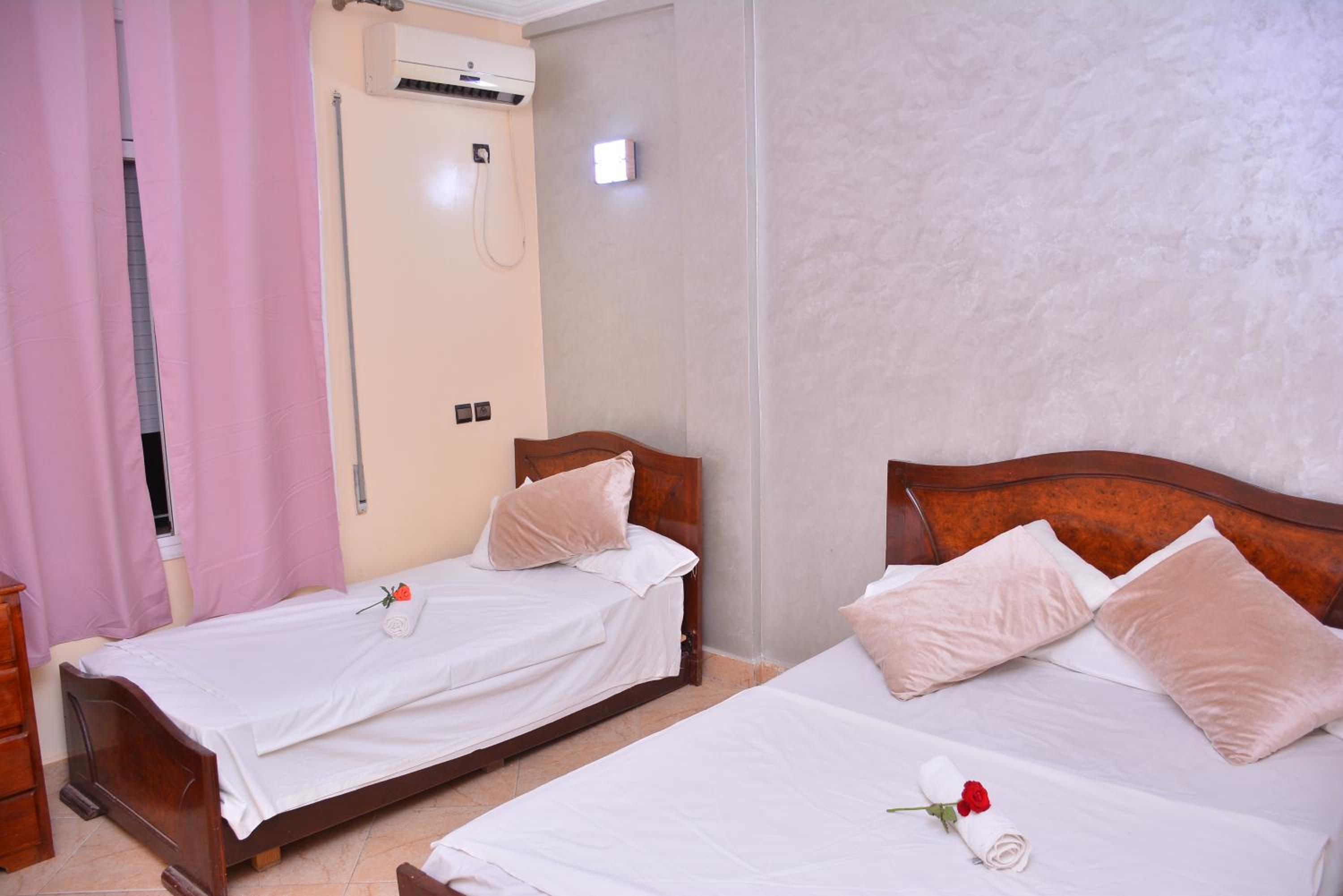 Deluxe Room - Photo 2