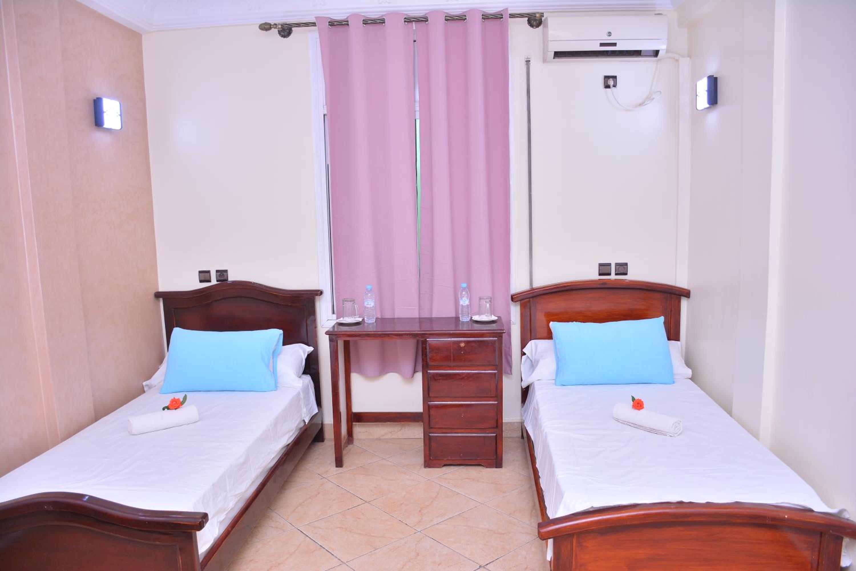 Deluxe Room - Photo 1