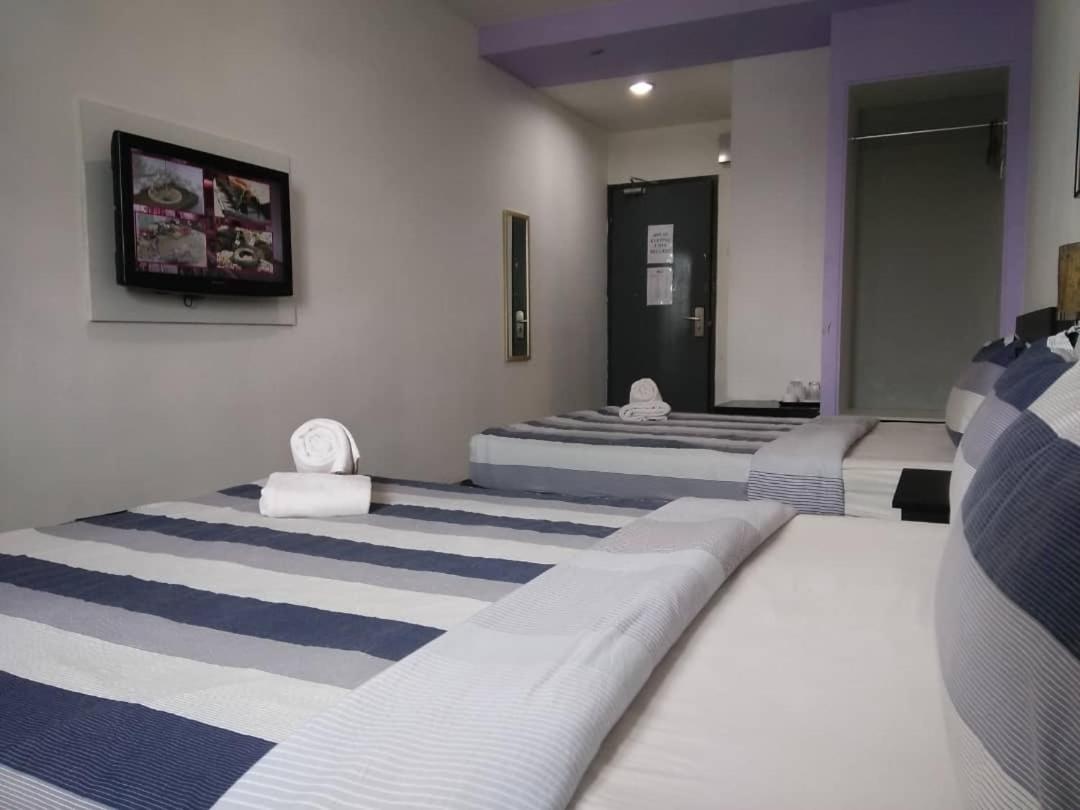 Deluxe Double or Twin Room photo 3