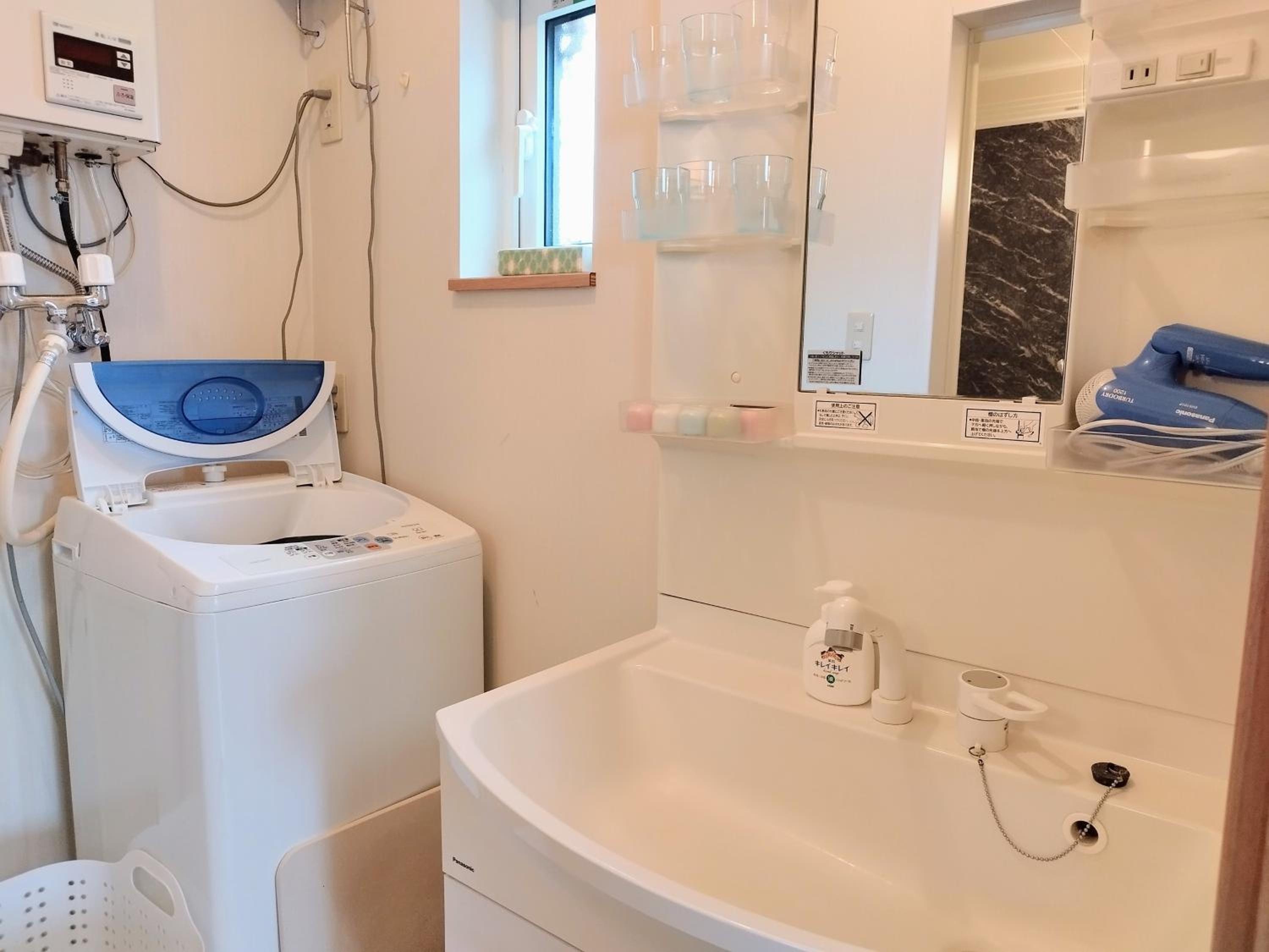 Two-Bedroom Apartment - Photo 21