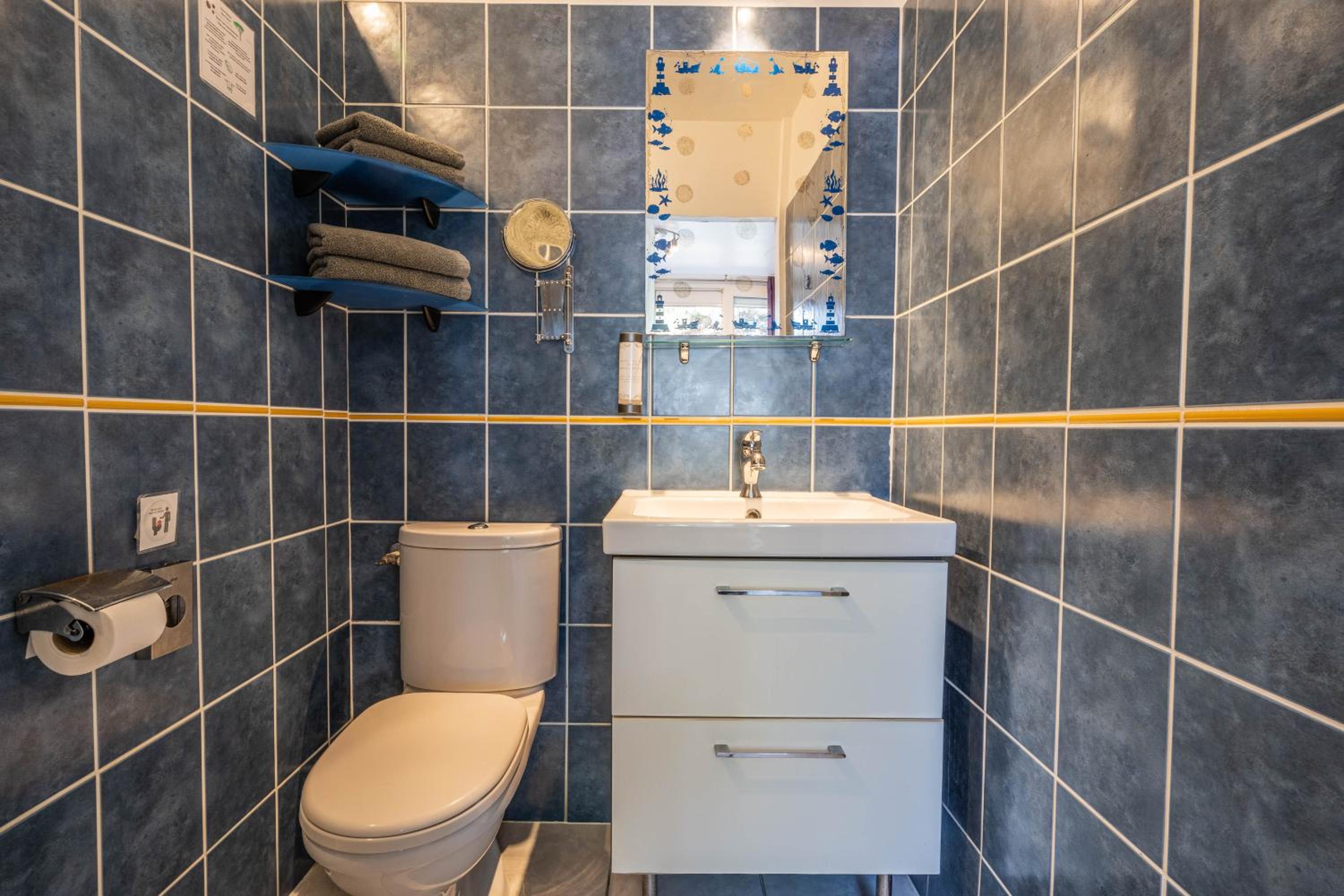Triple Room - Photo 2