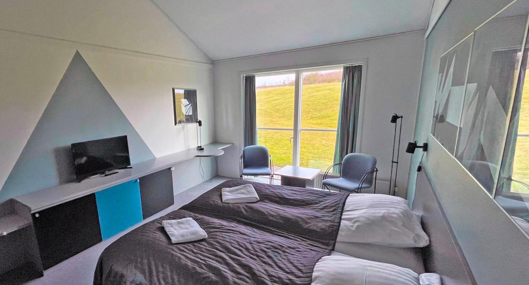 Twin Room - Photo 4