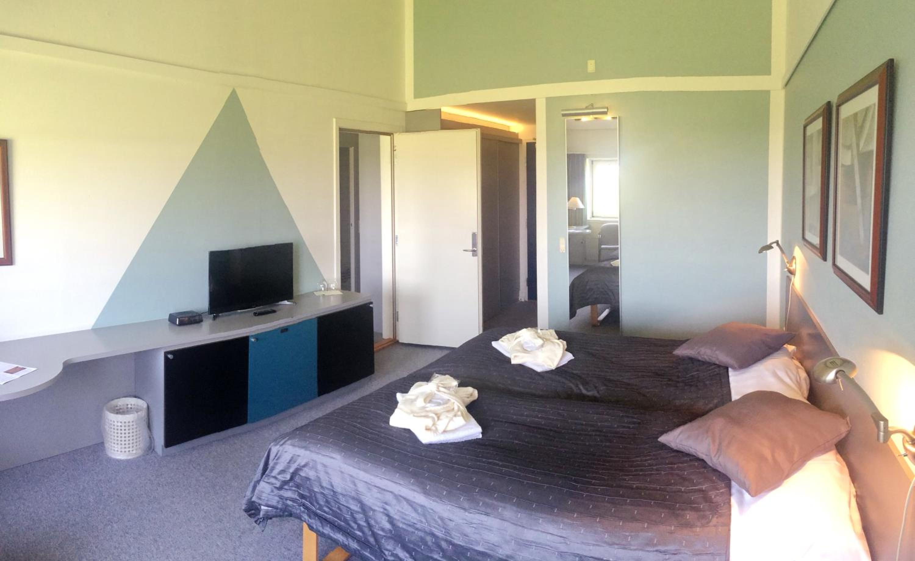 Twin Room - Photo 1