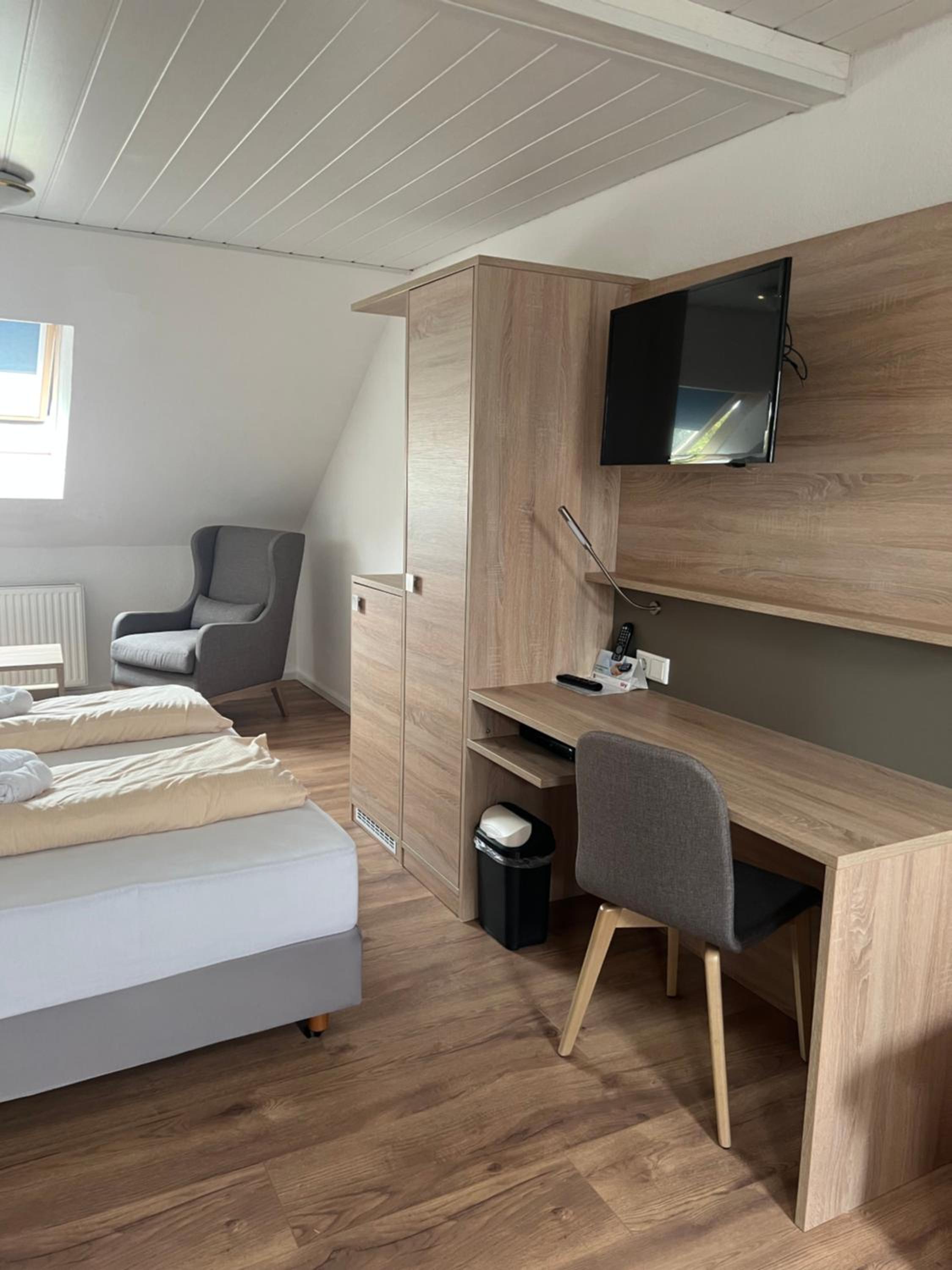 Quadruple Room - Photo 2