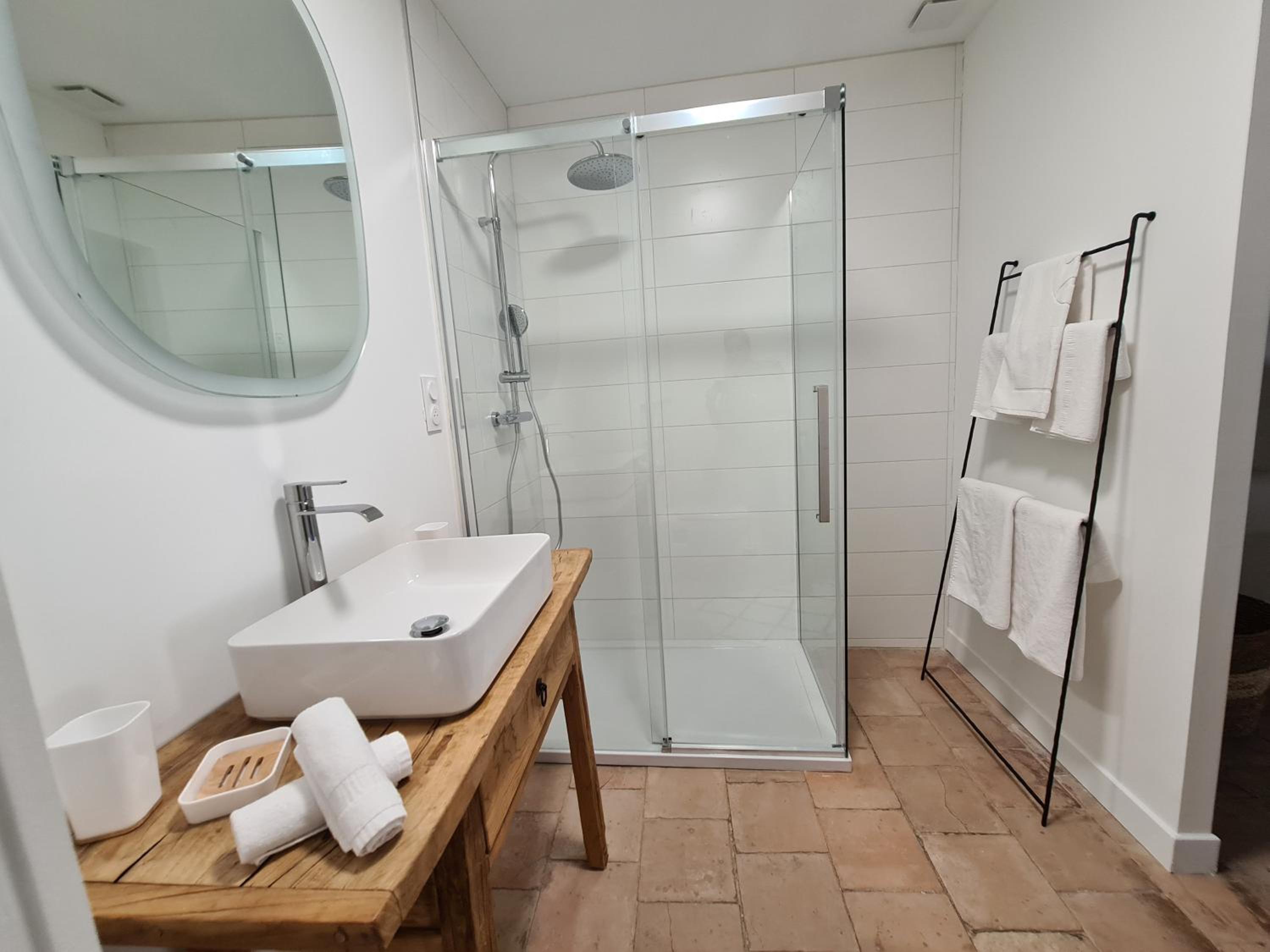 Superior Suite - Photo 75