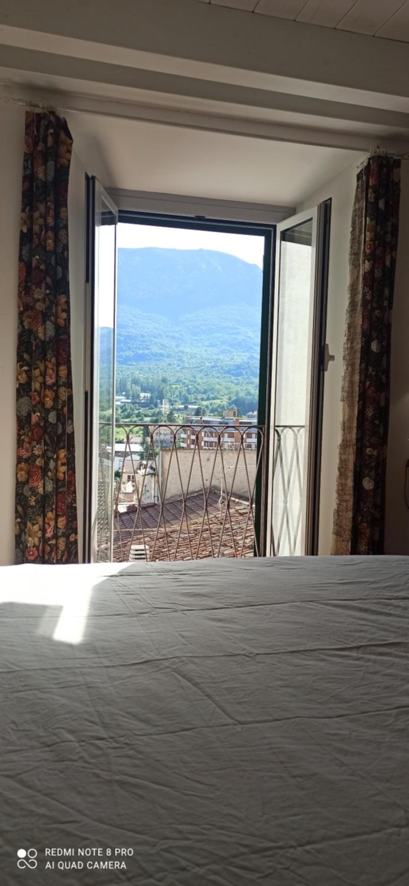 Quadruple Room with Bathroom - Photo 8
