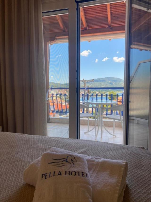 Double Room with Sea View - Photo 2