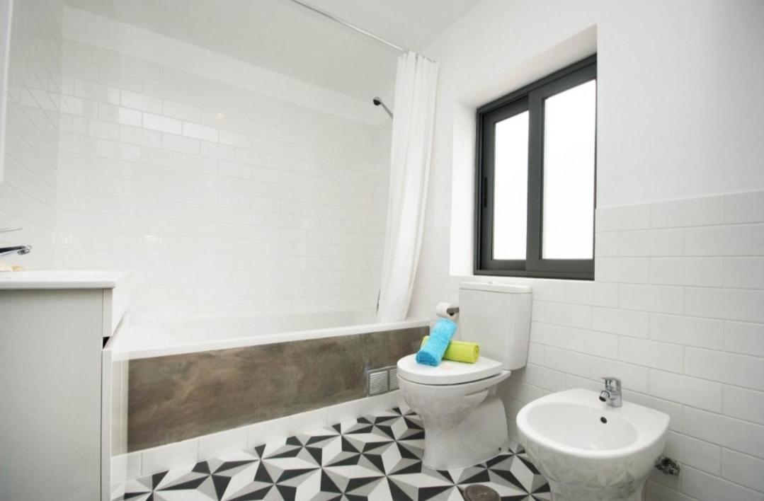 Triple Room with Private Bathroom photo 2
