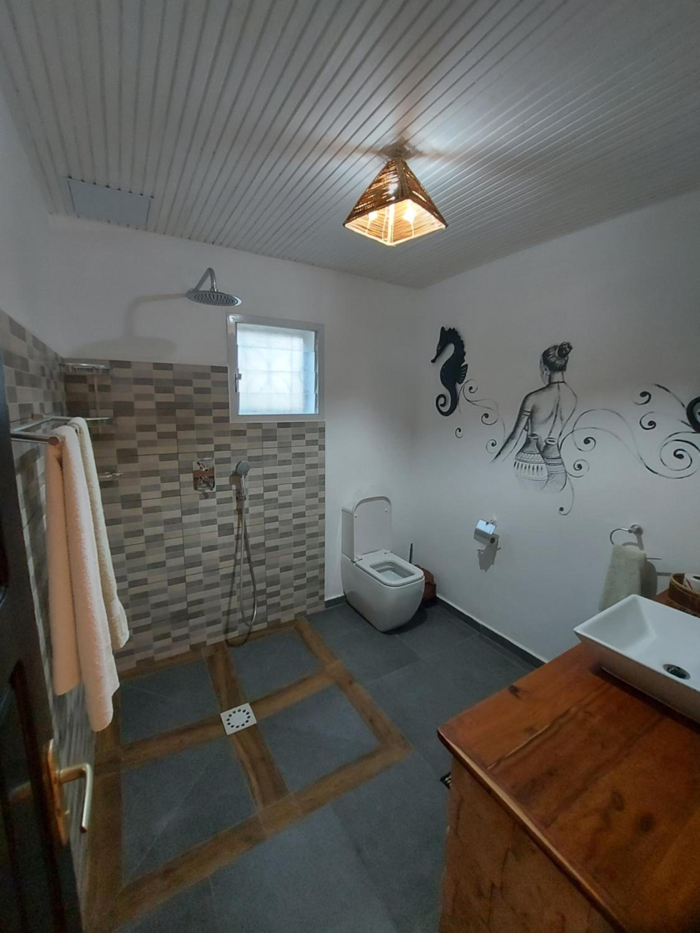 Two-Bedroom Suite photo 3