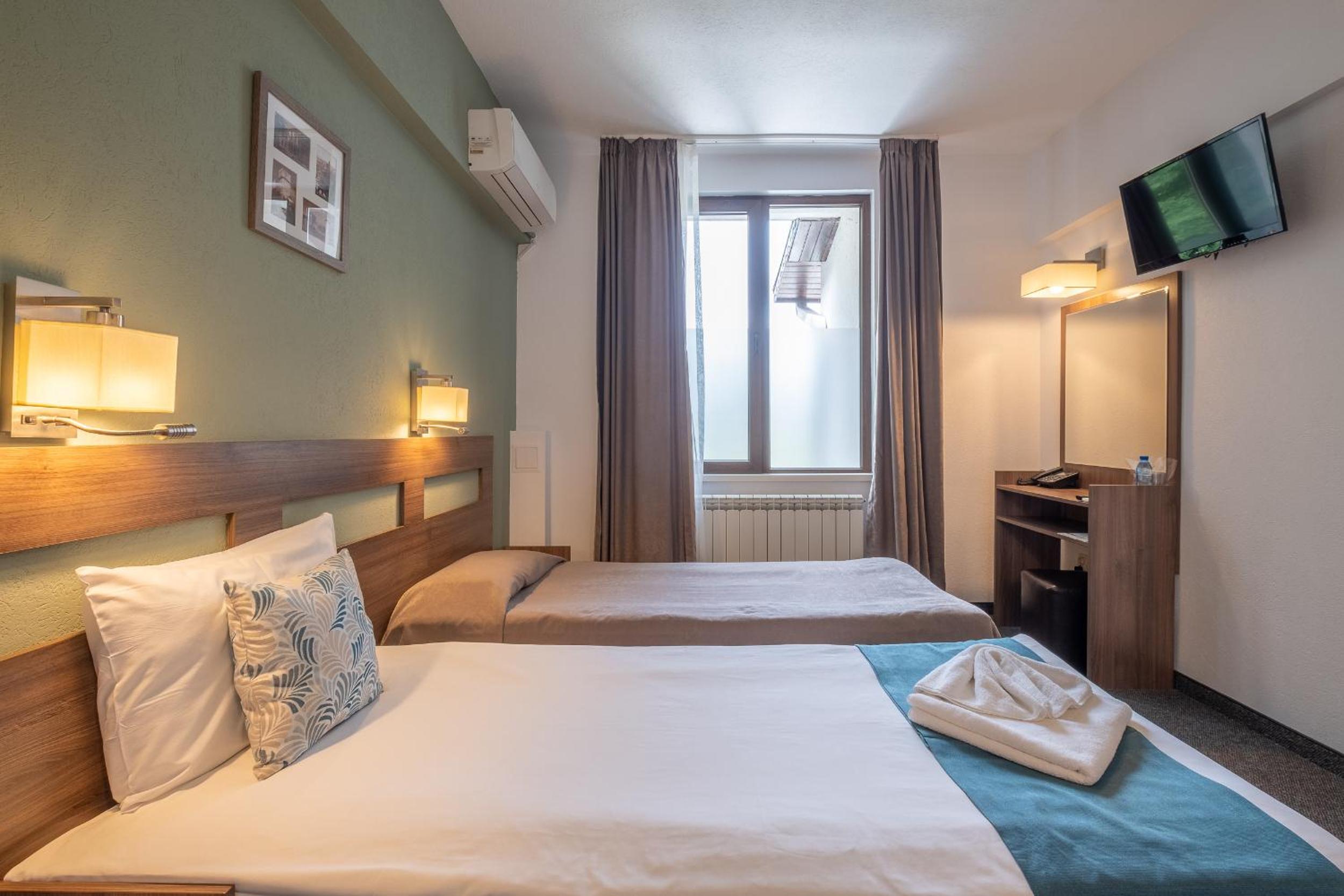 Twin Room (No Balcony) with Free Relax Zone - Photo 2