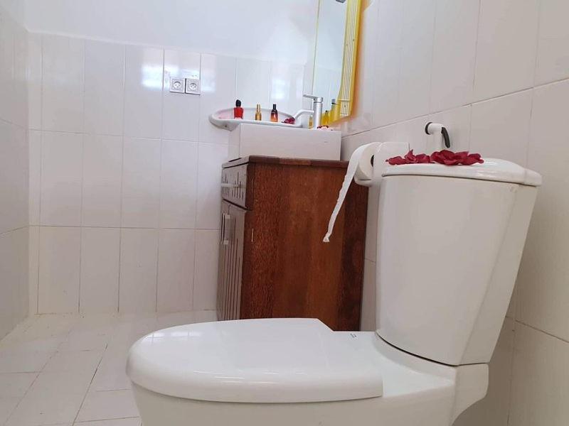 Double Room with Private Bathroom - Photo 2