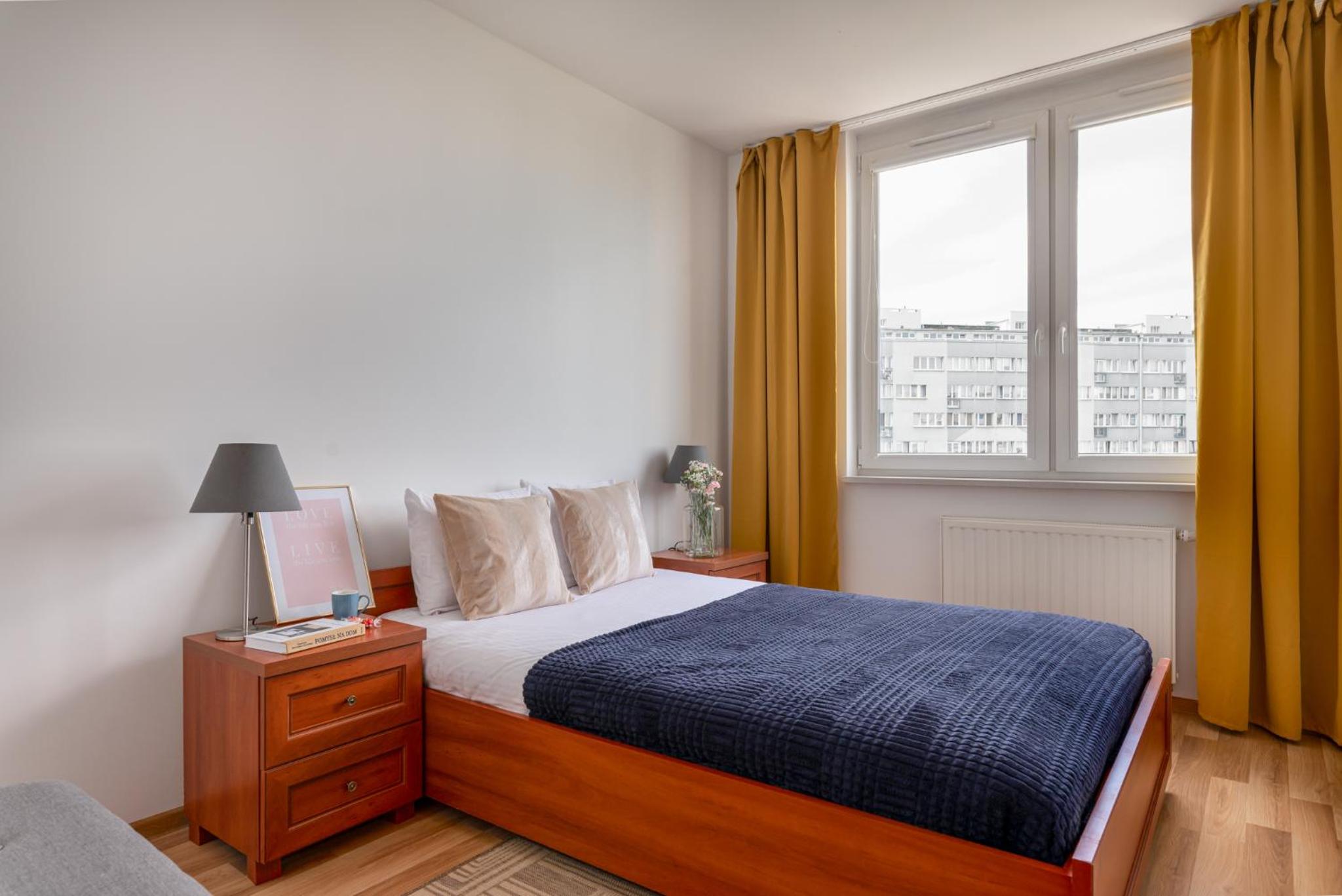 Apartment G1070 with One-Bedroom