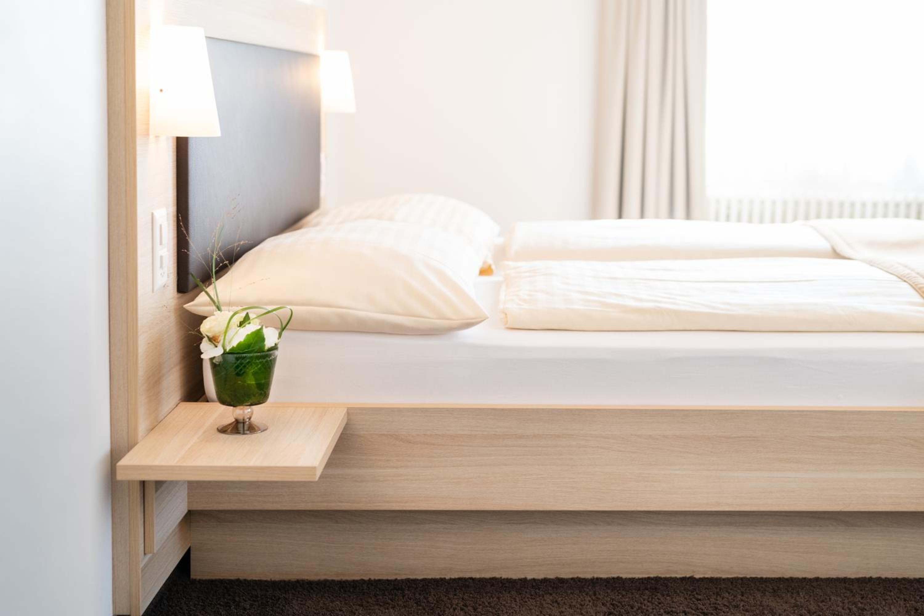 Small Single Room
