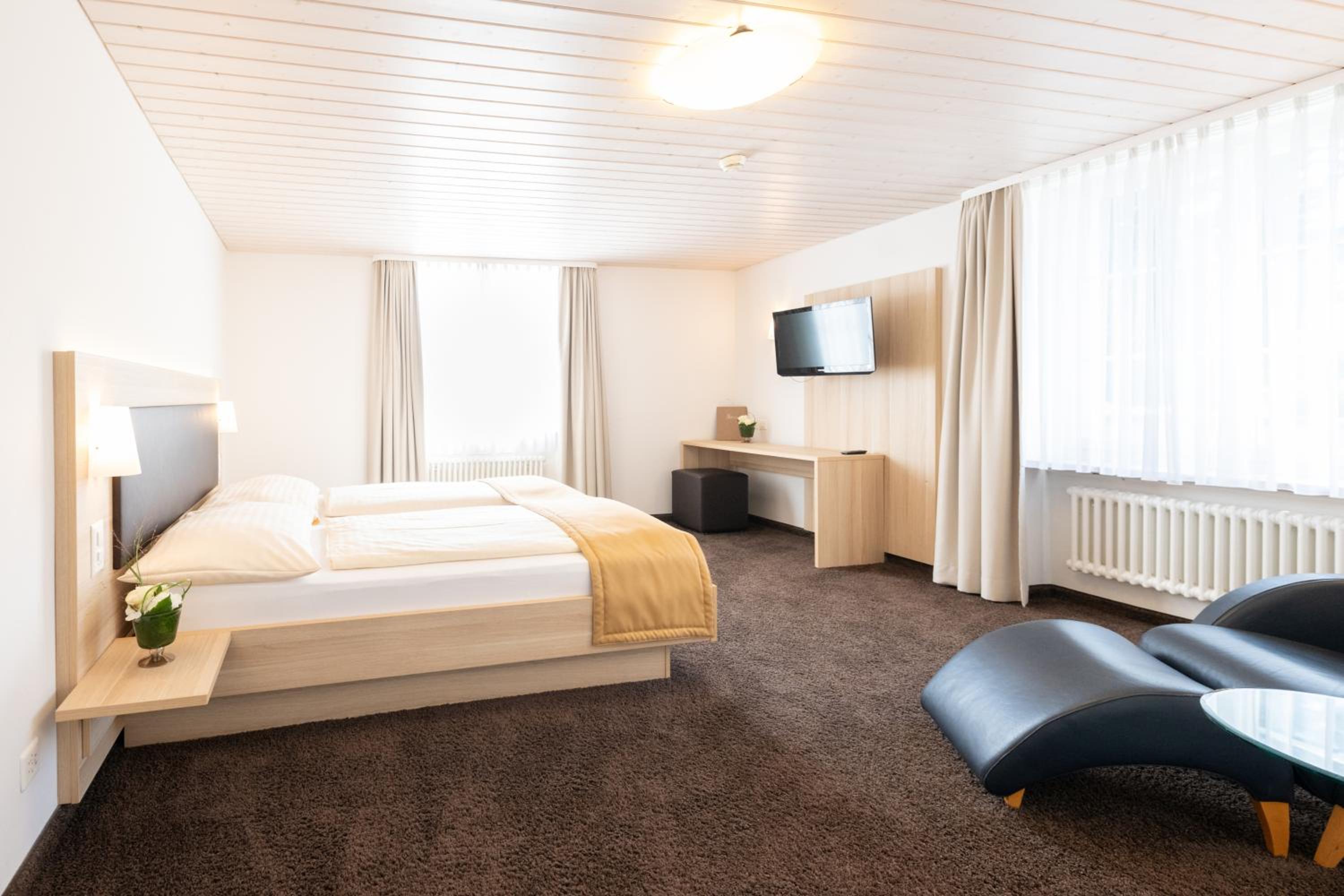 Deluxe Double Room with Bath