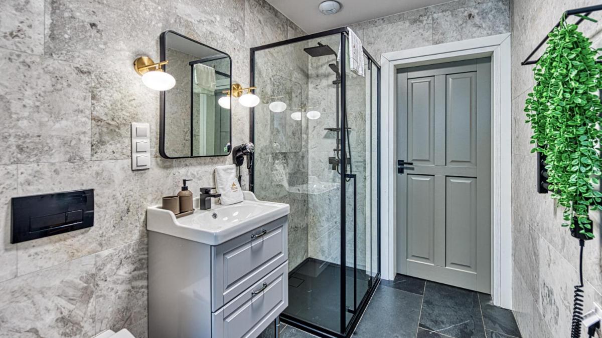 Superior Apartment - Photo 14