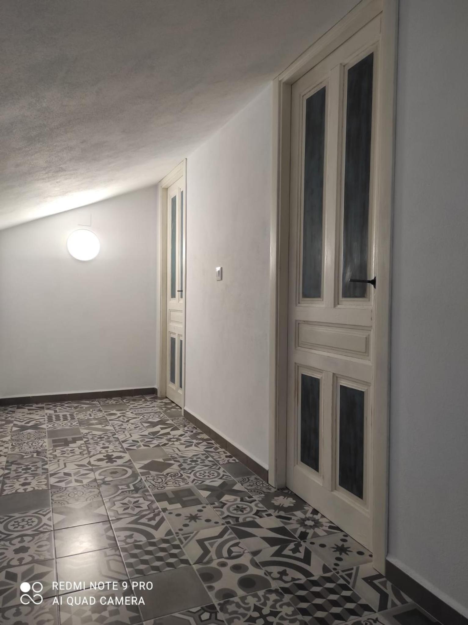 Apartment with Terrace photo 2