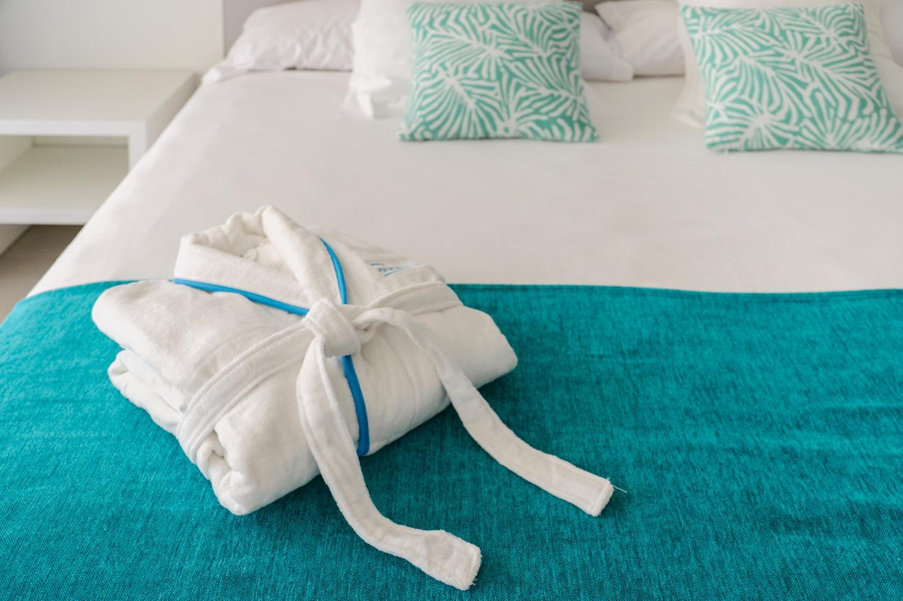Family Junior Suite - Photo 9