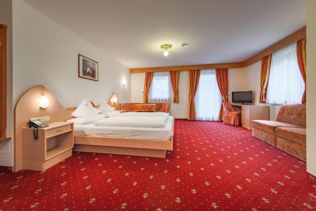 Quadruple Room with Balcony
