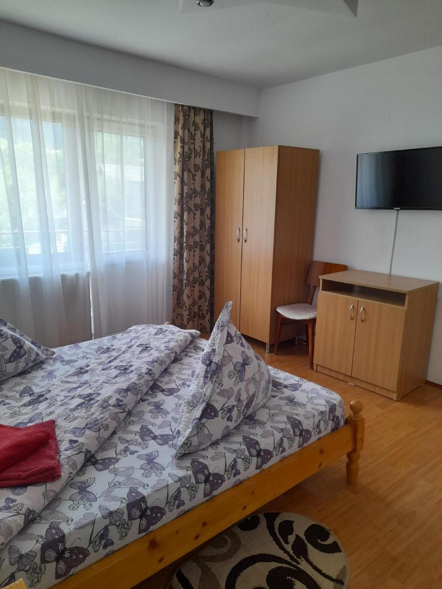 Double Room with Balcony photo 2