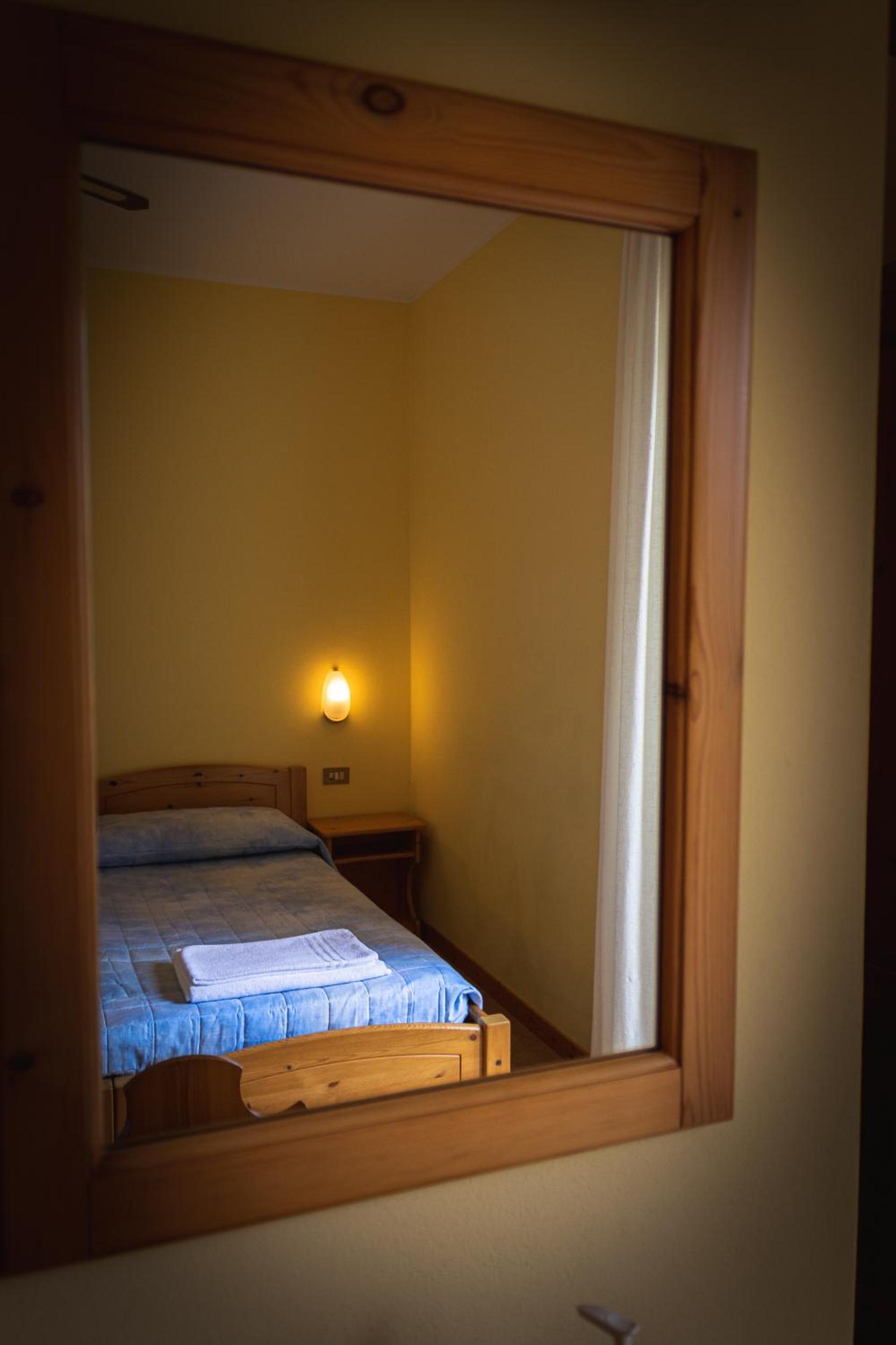 Small Double Room photo 2