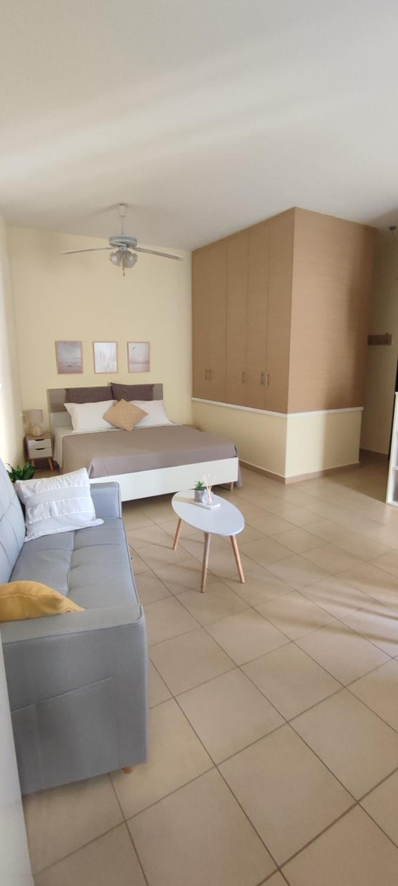 One-Bedroom Apartment