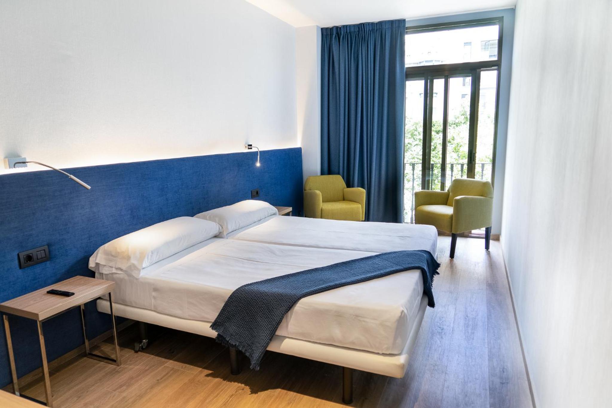 Triple Room photo 2