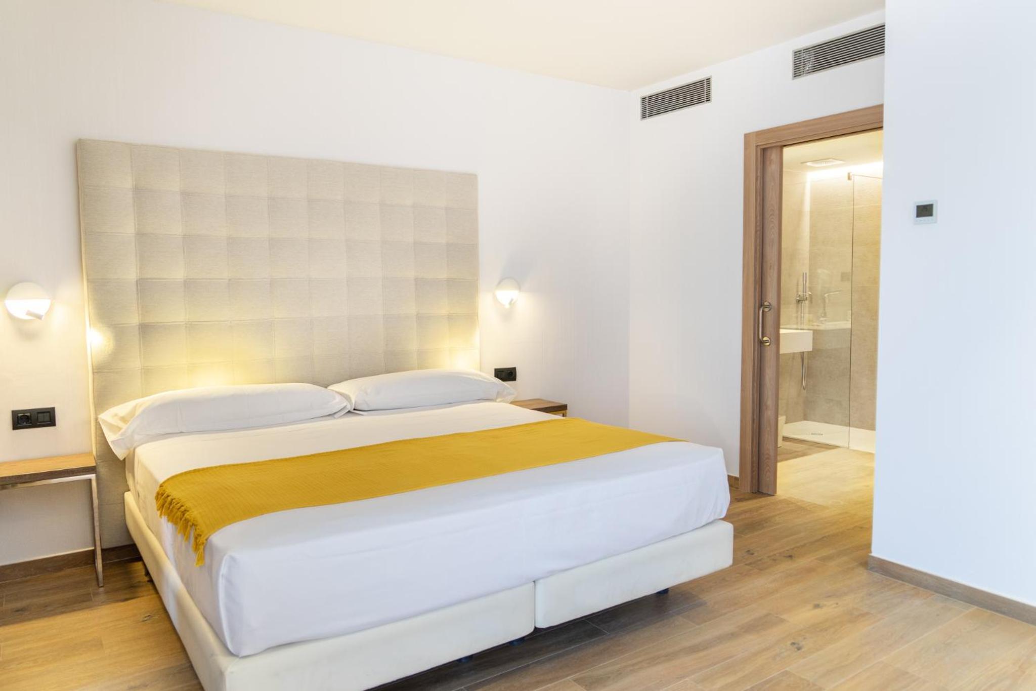 Double Room with Terrace photo 2