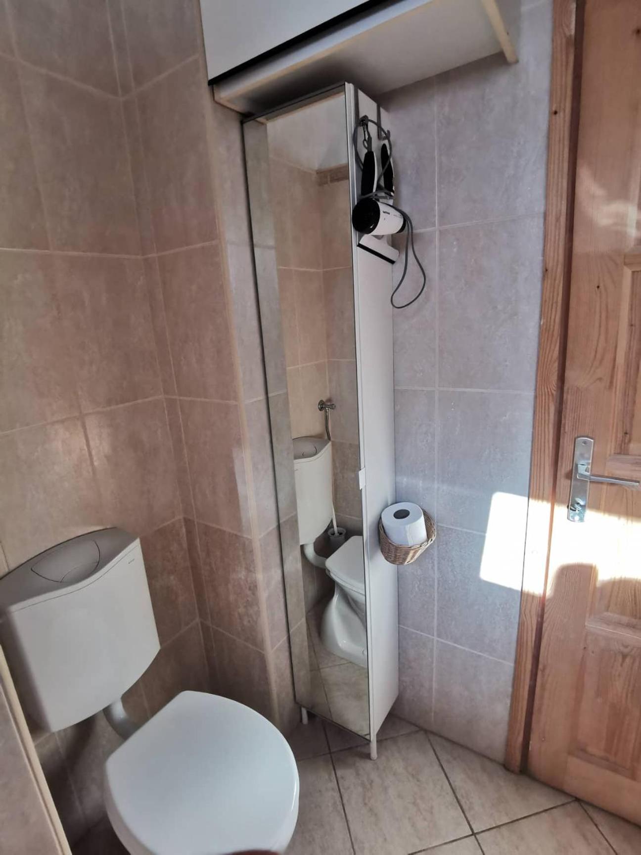 Two-Bedroom Apartment - Photo 2