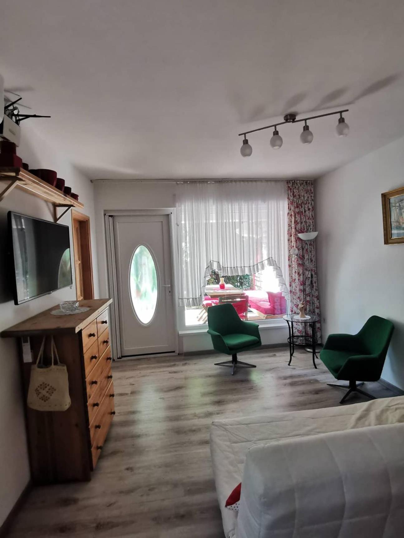 Two-Bedroom Apartment - Photo 8