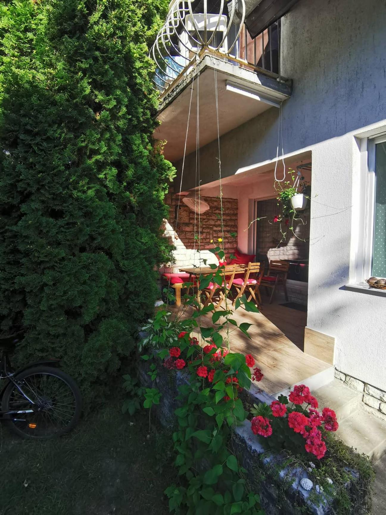 Two-Bedroom Apartment - Photo 18
