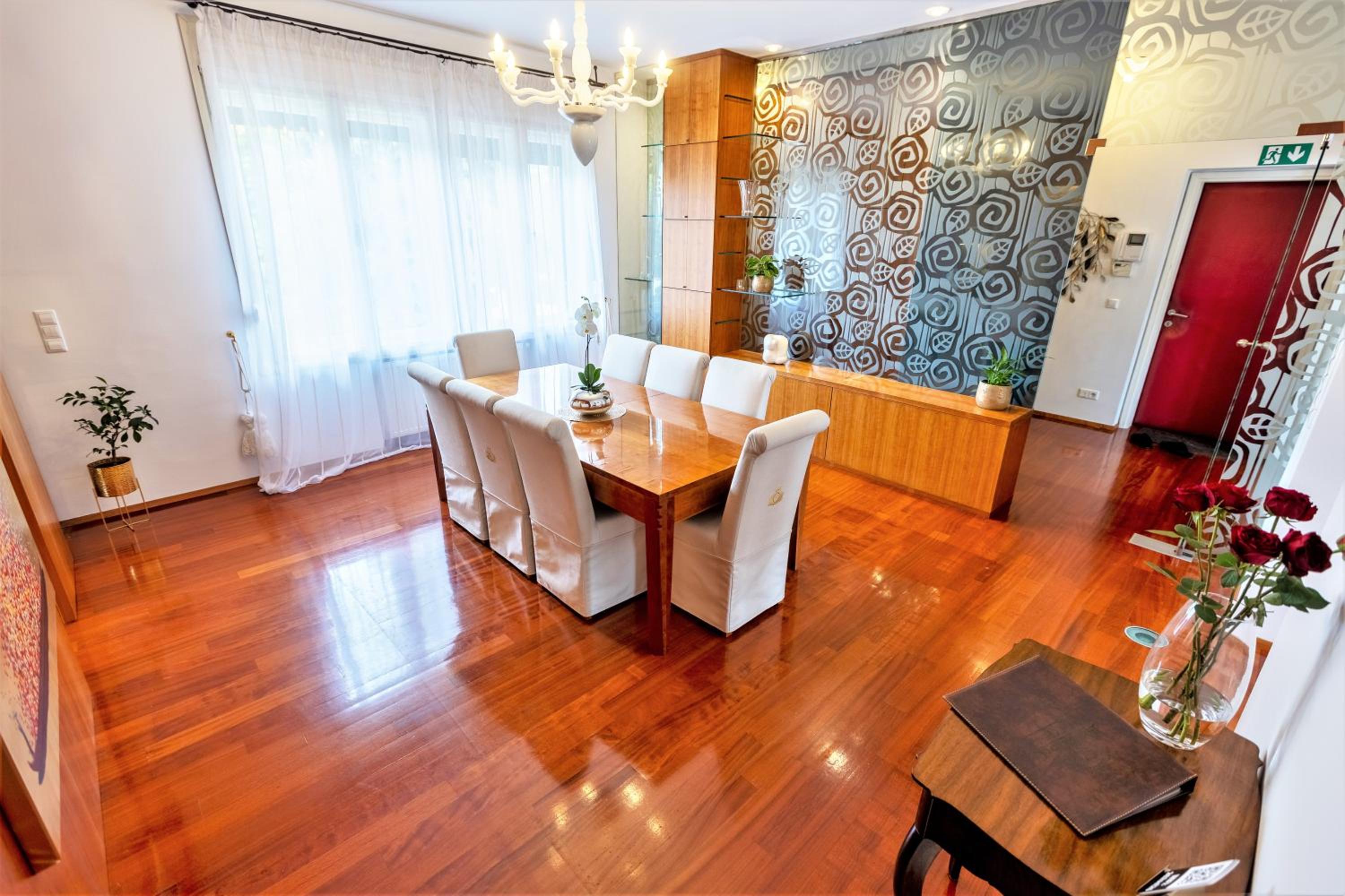 Two-Bedroom Apartment - Photo 12