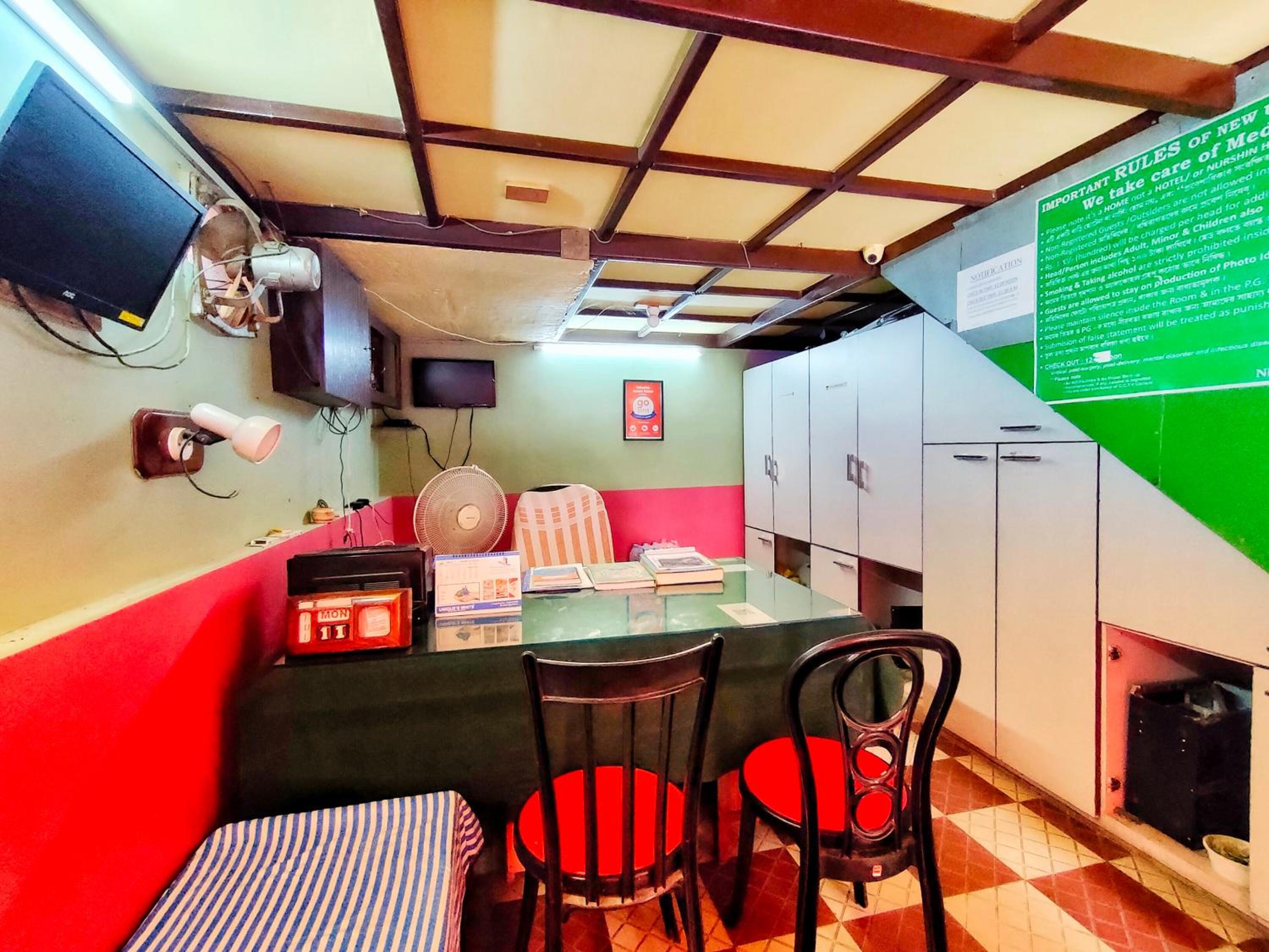 Superior Quadruple Room - Photo 3