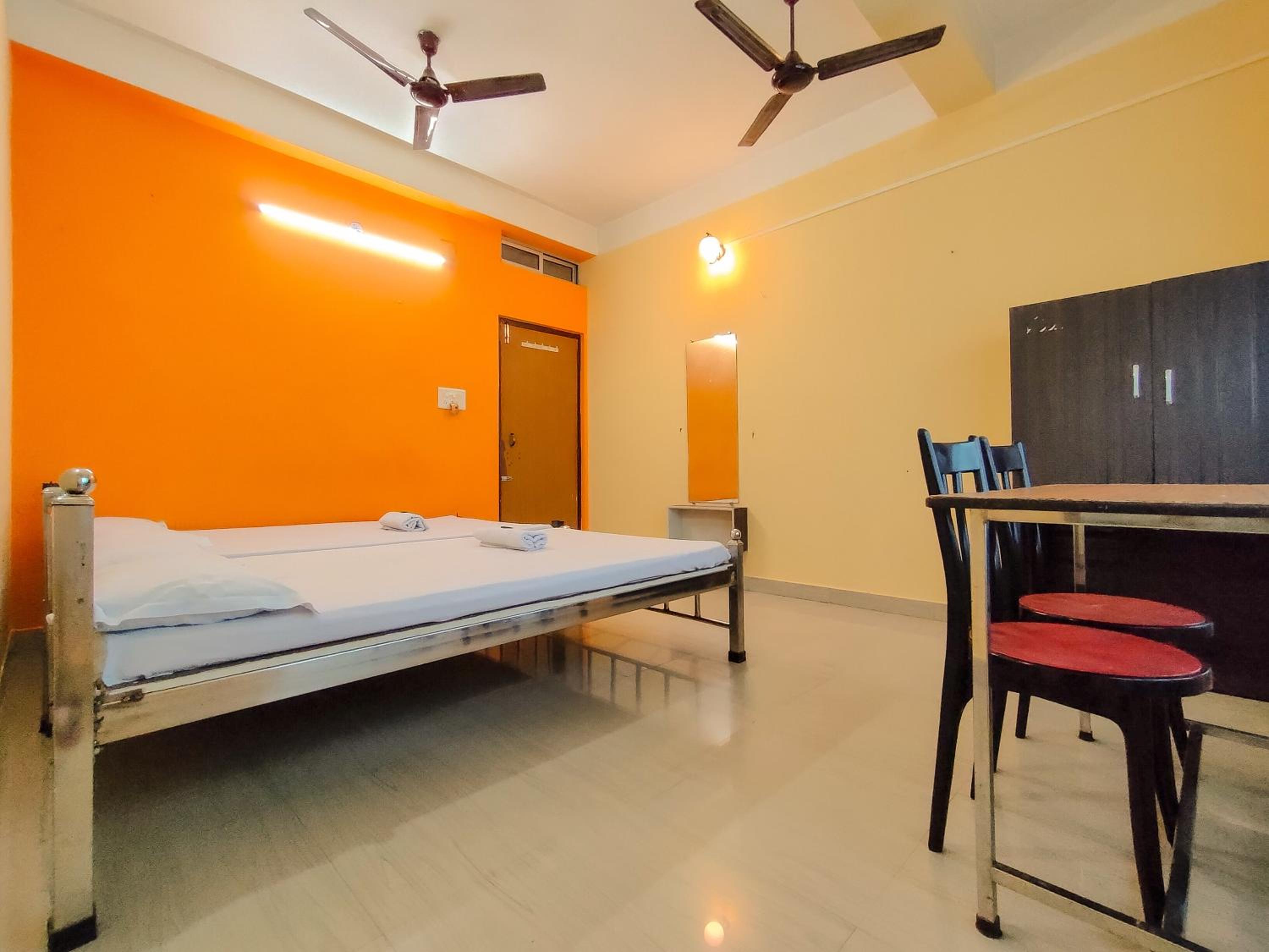 Superior Quadruple Room - Photo 2