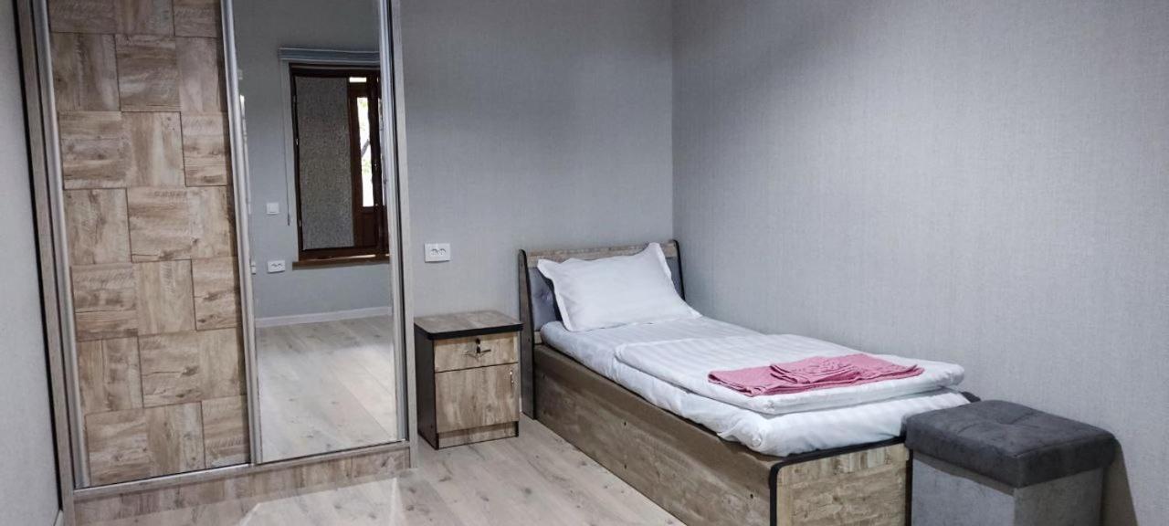 Single Room with Shared Bathroom