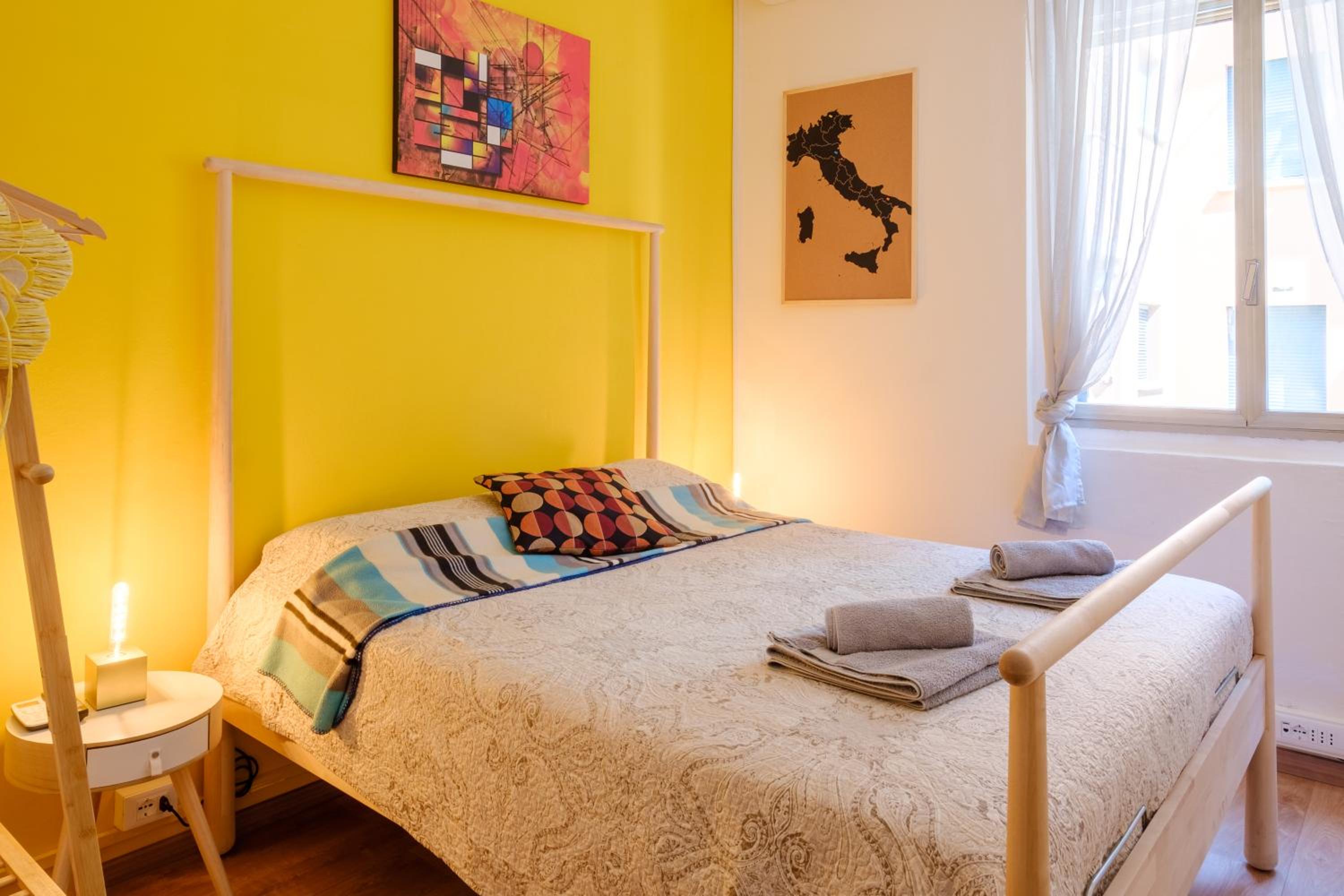 Double Room With Shared Bathroom