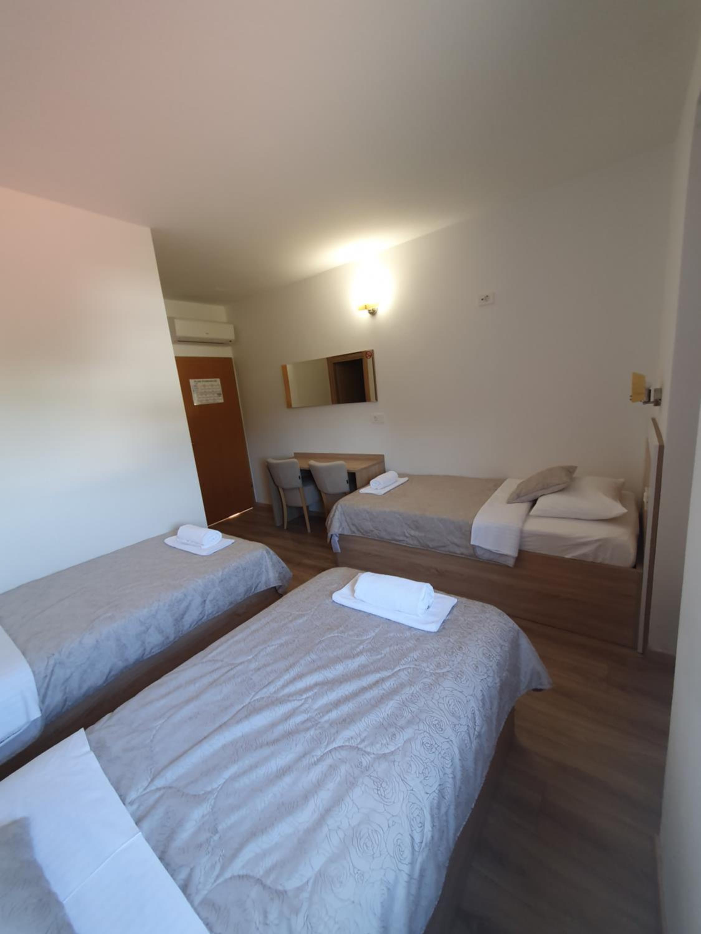 Triple Room with Mountain View photo 3