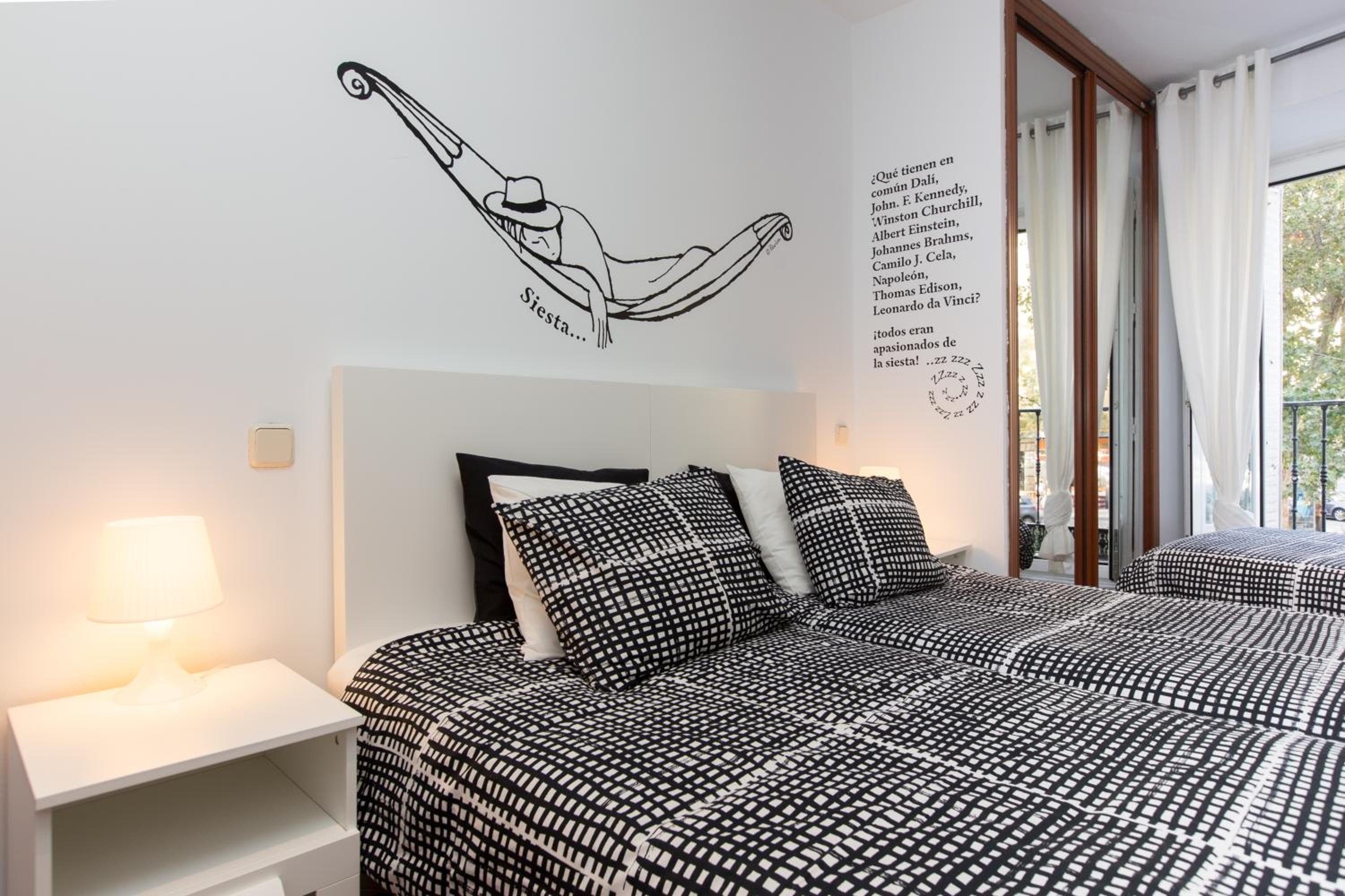 Two-Bedroom Apartment - Photo 19