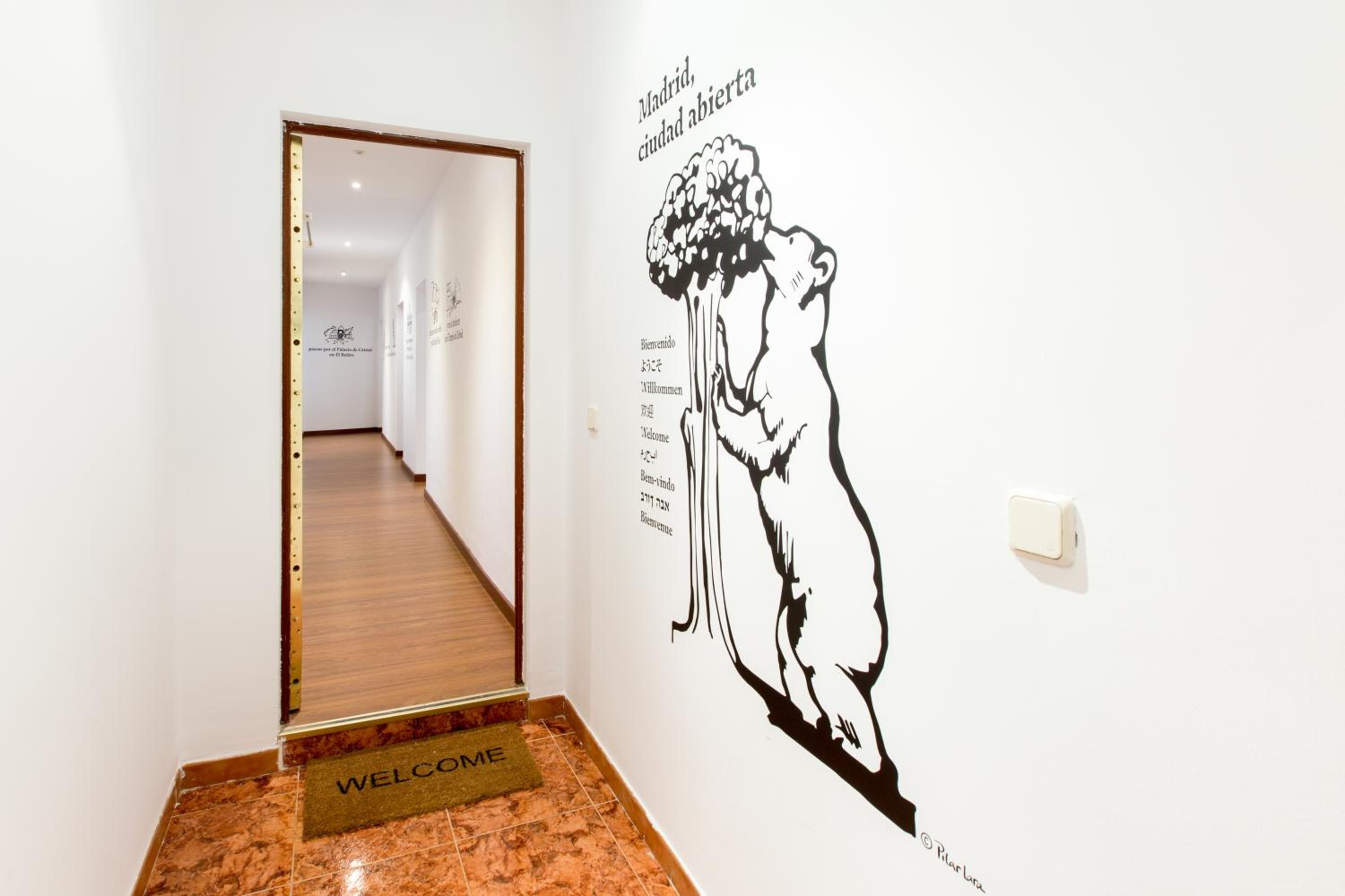 Two-Bedroom Apartment - Photo 4