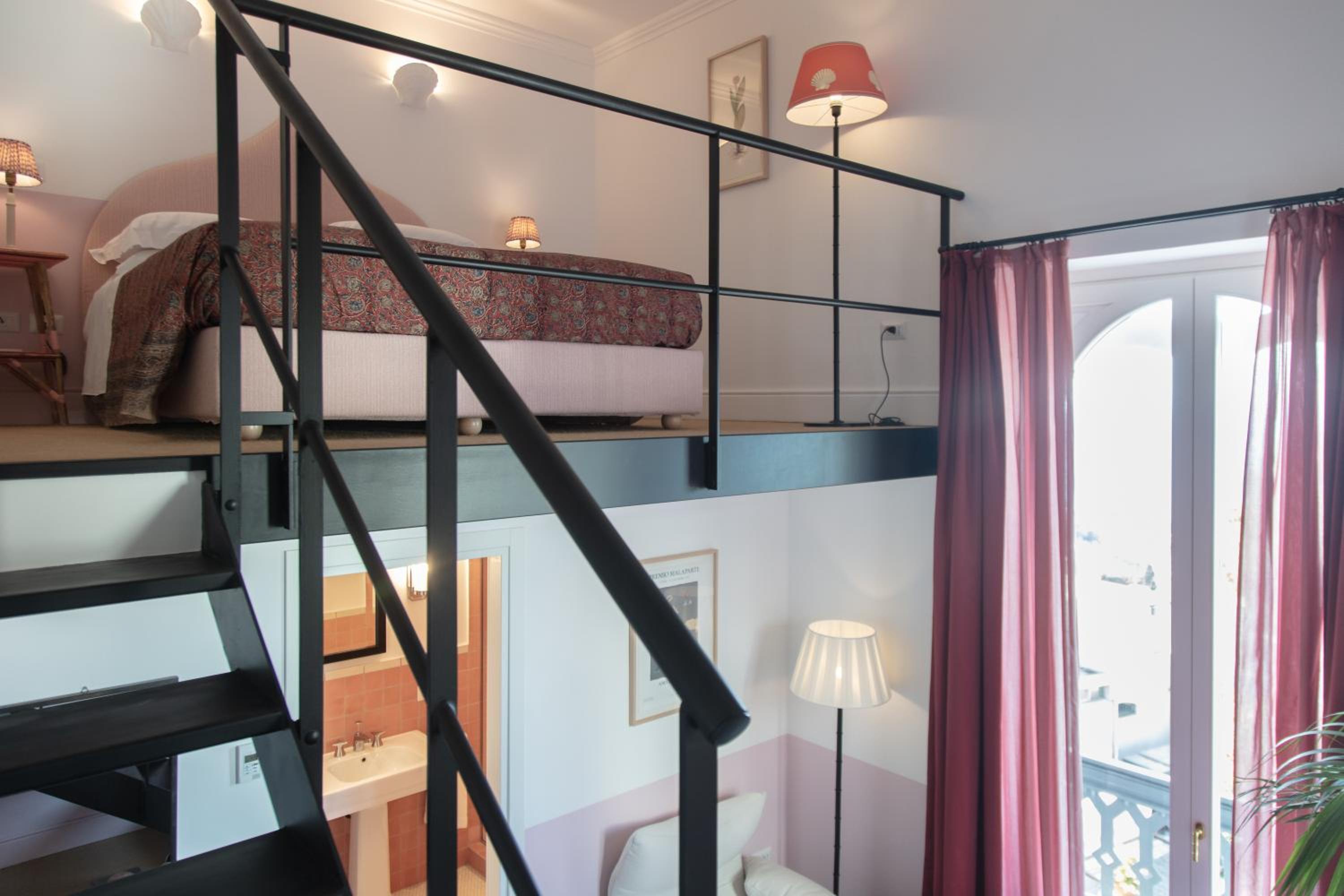 The Belvedere Seaview Suite photo 3
