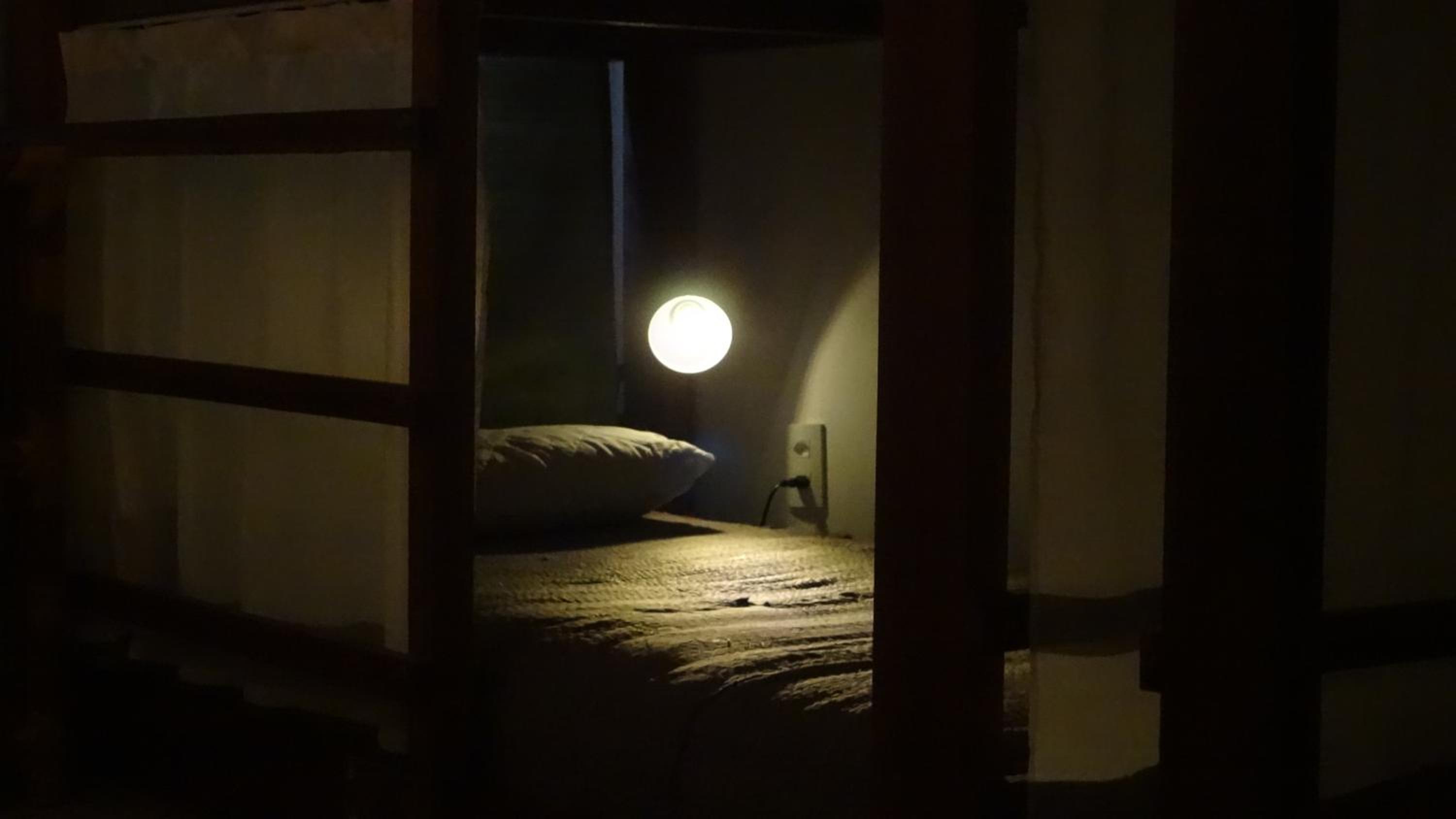 Bed in 6-Bed Mixed Dormitory Room photo 3